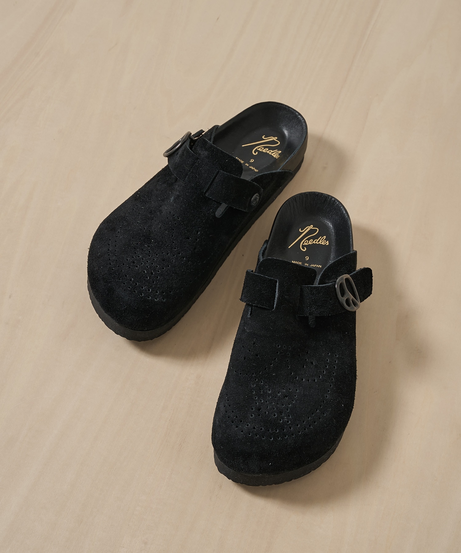 Clog Sandal - Suede Needles