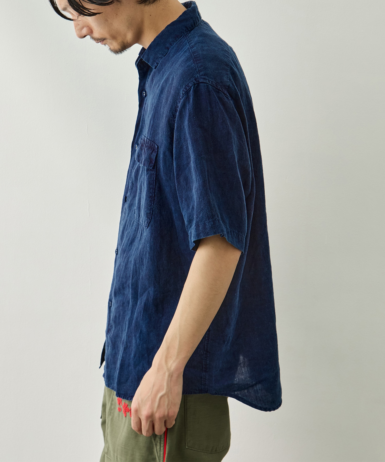 グランパリネンシャツINDIGO BRU NA BOINNE