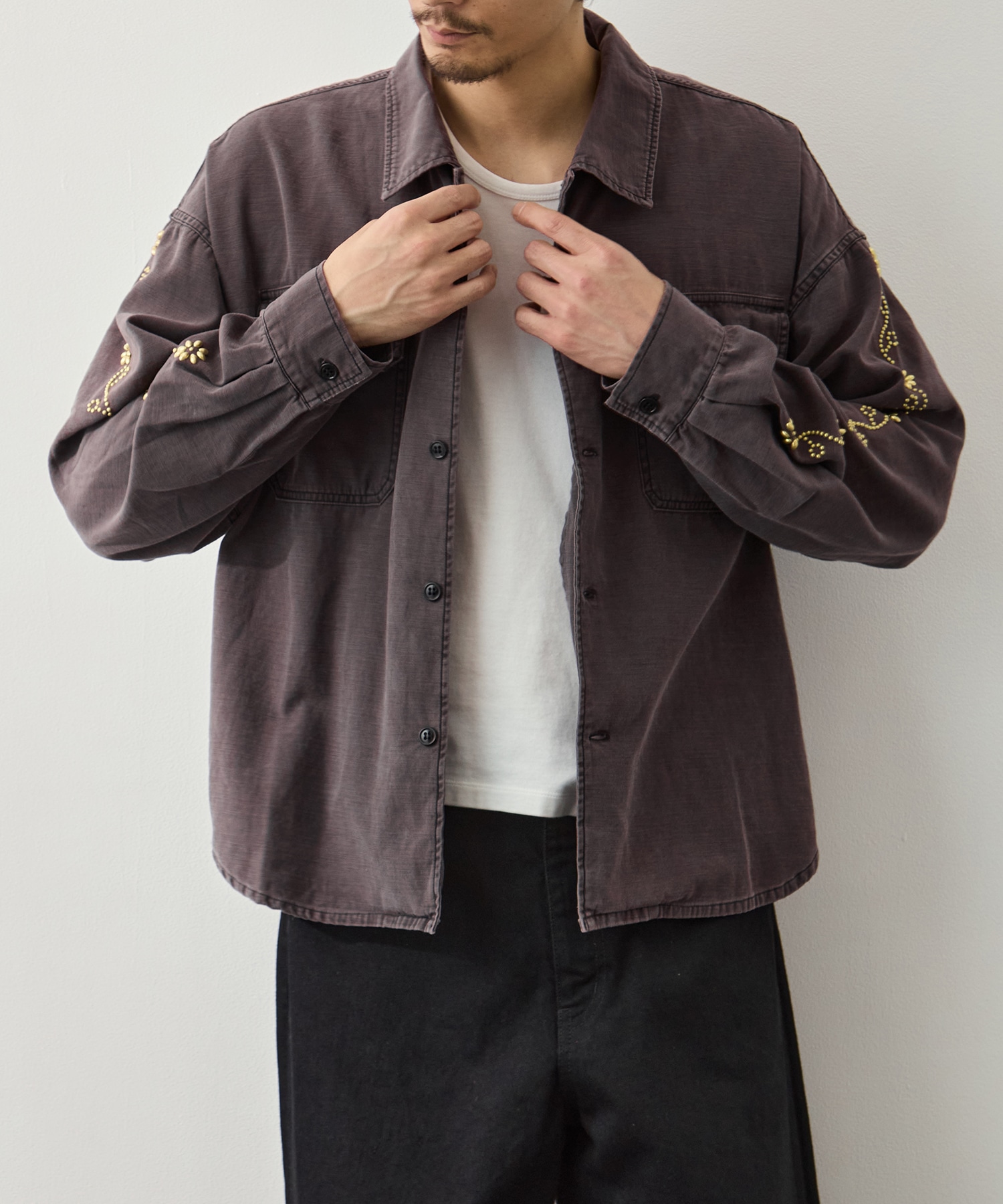 WIDE MILITARY SHIRT(袖：スタッズ) REMI RELIEF
