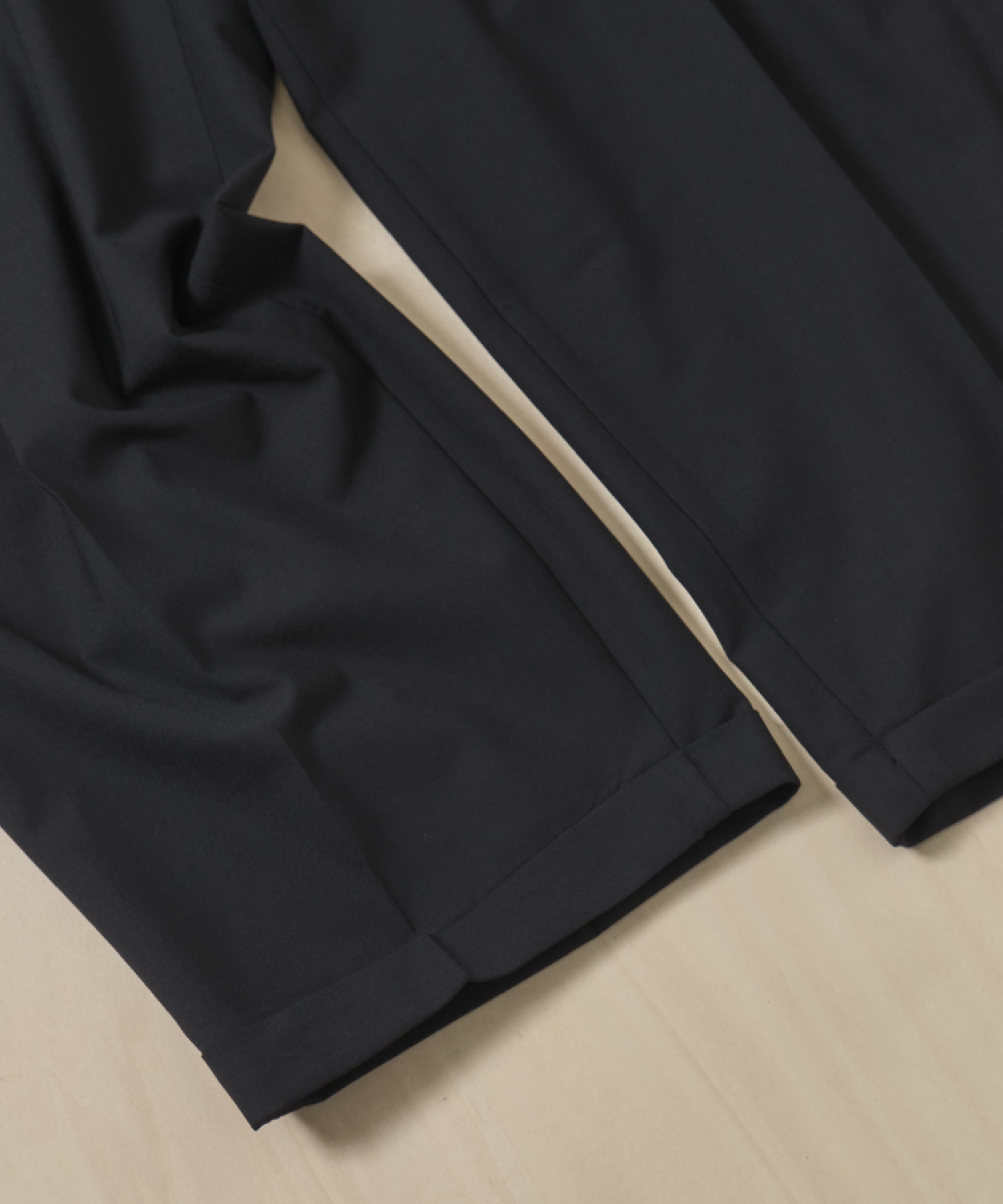 TWO TUCK S WOOL PANTS S.F.C