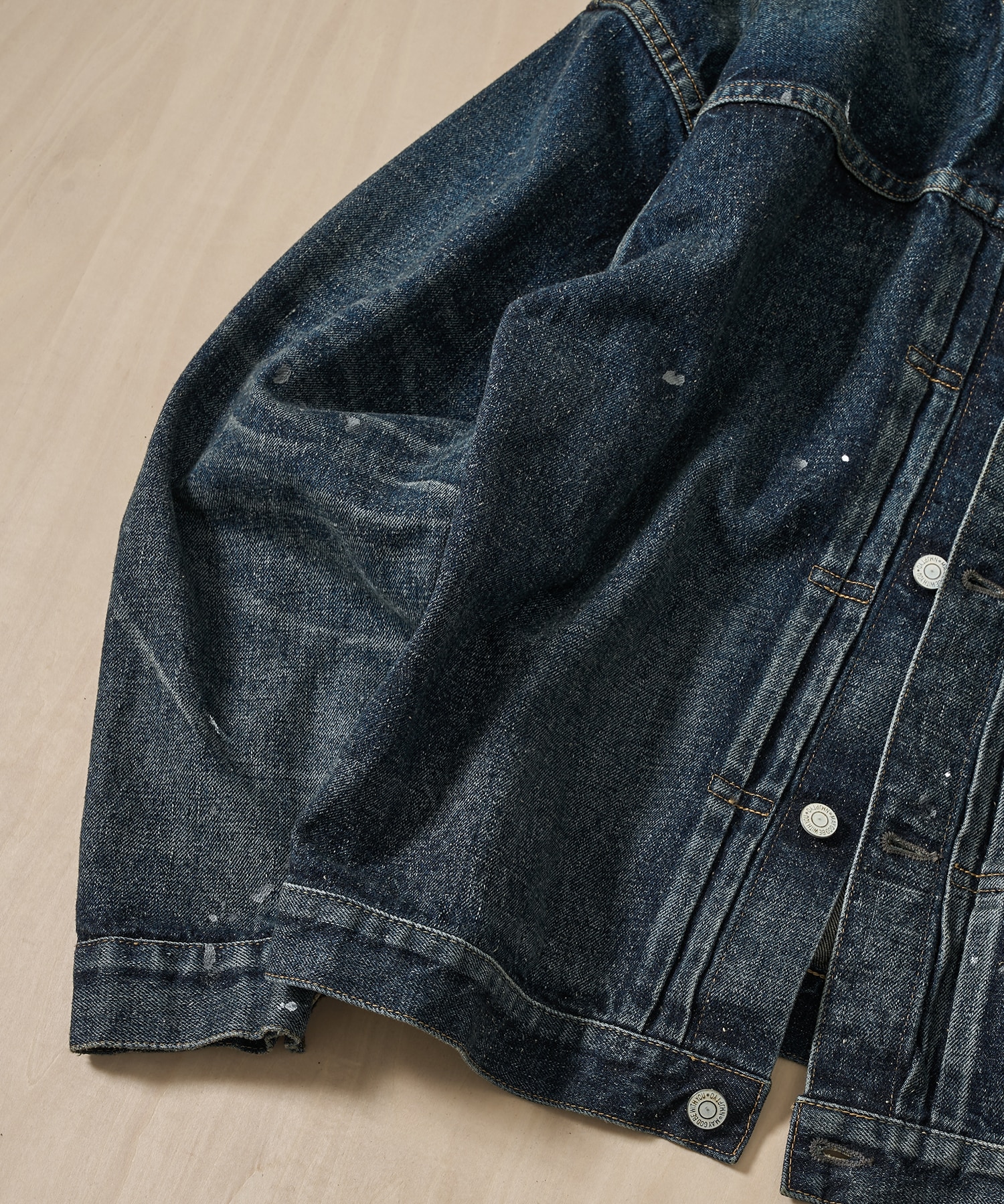 #001 T-BACK DENIM JACKET New Manual