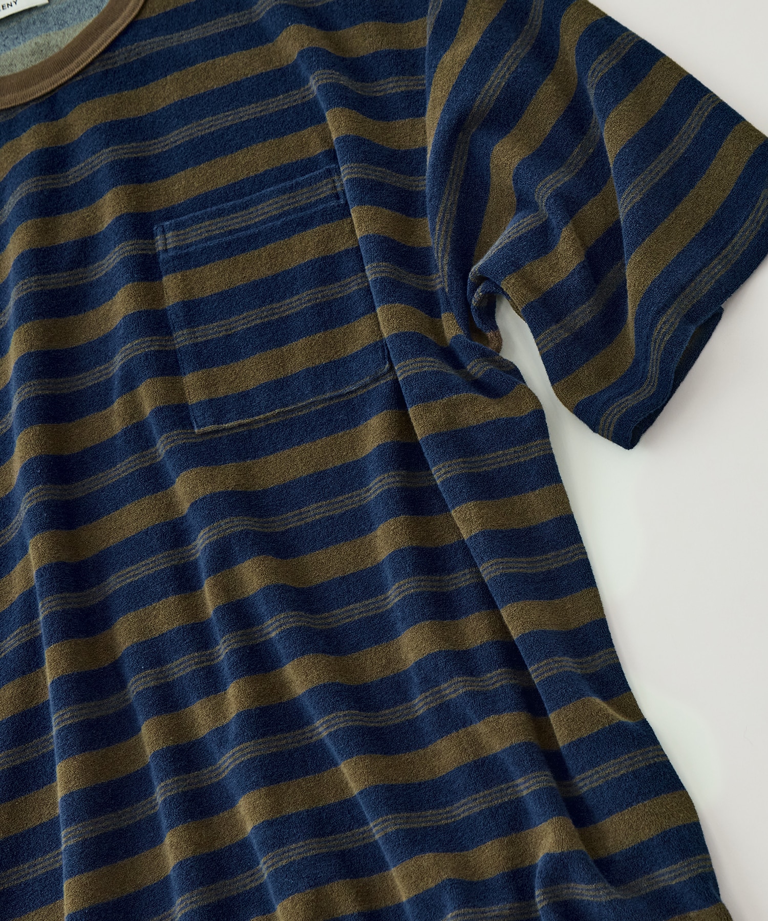 Pile Border Pocket Tee PHEENY