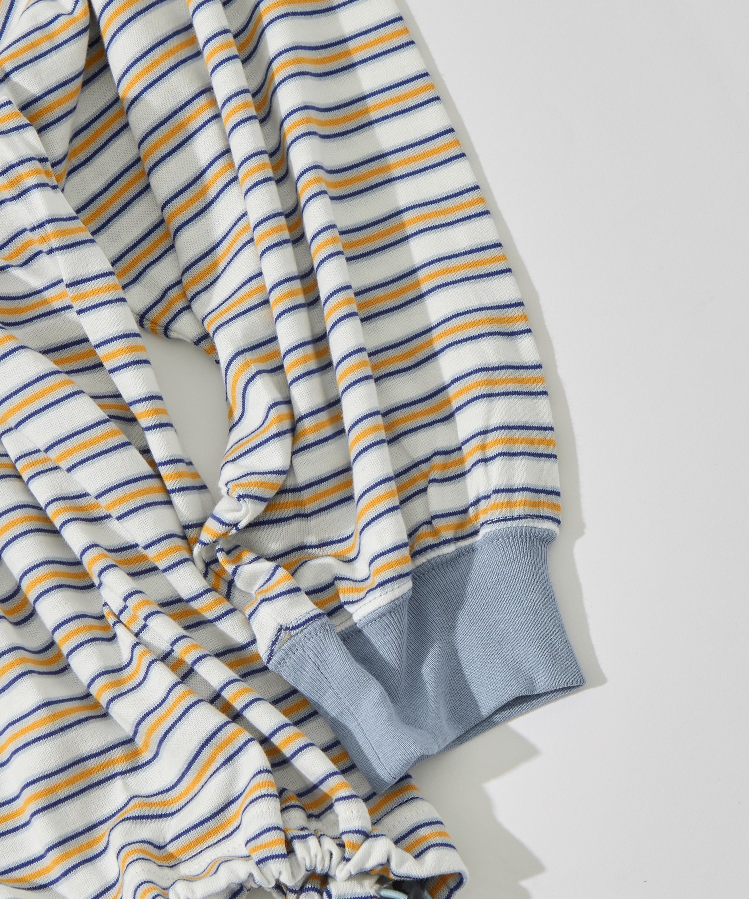 Balloon Border Long-sleeve T-Shirt is-ness