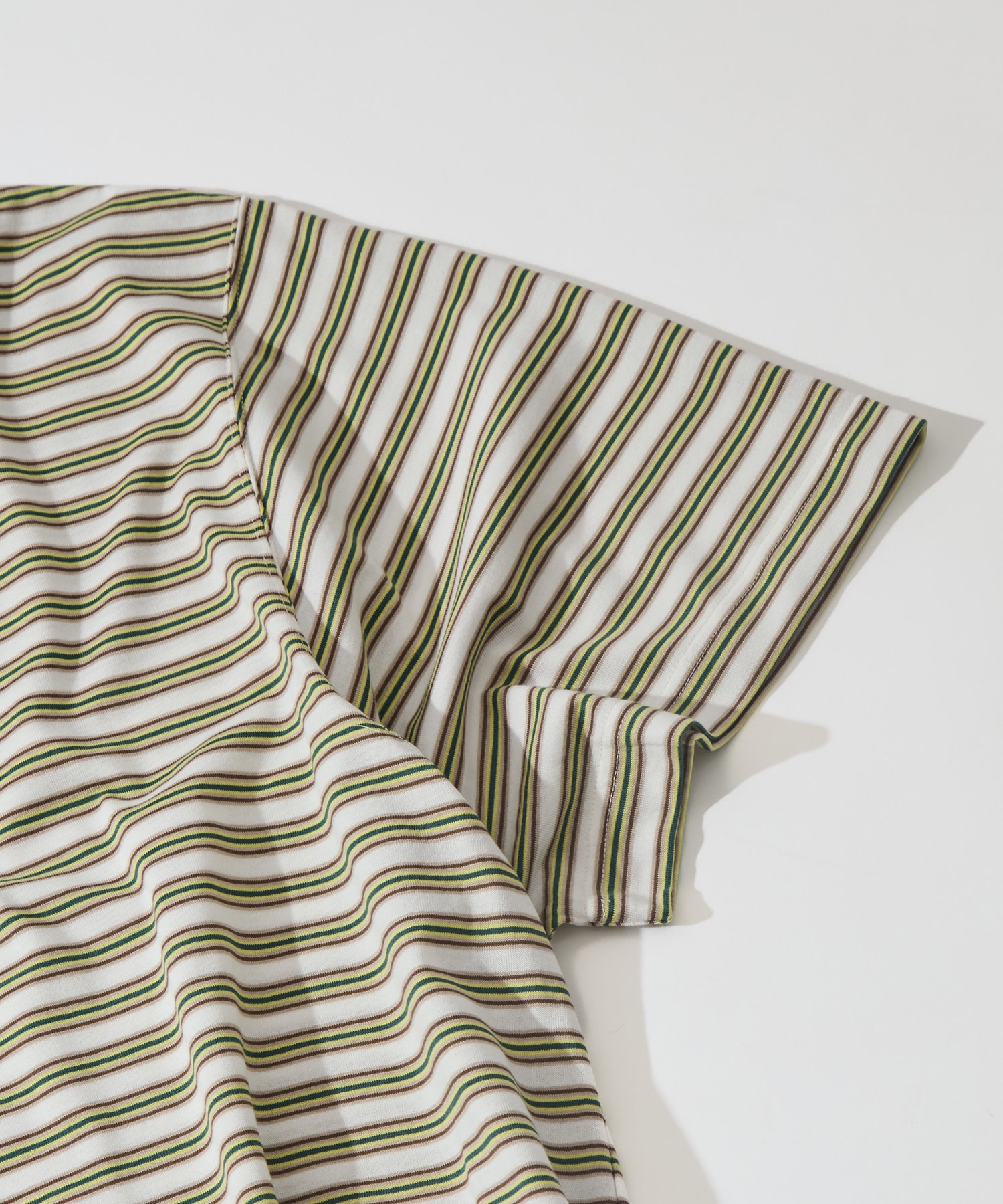 Balloon Border Short-sleeve T-Shirt is-ness
