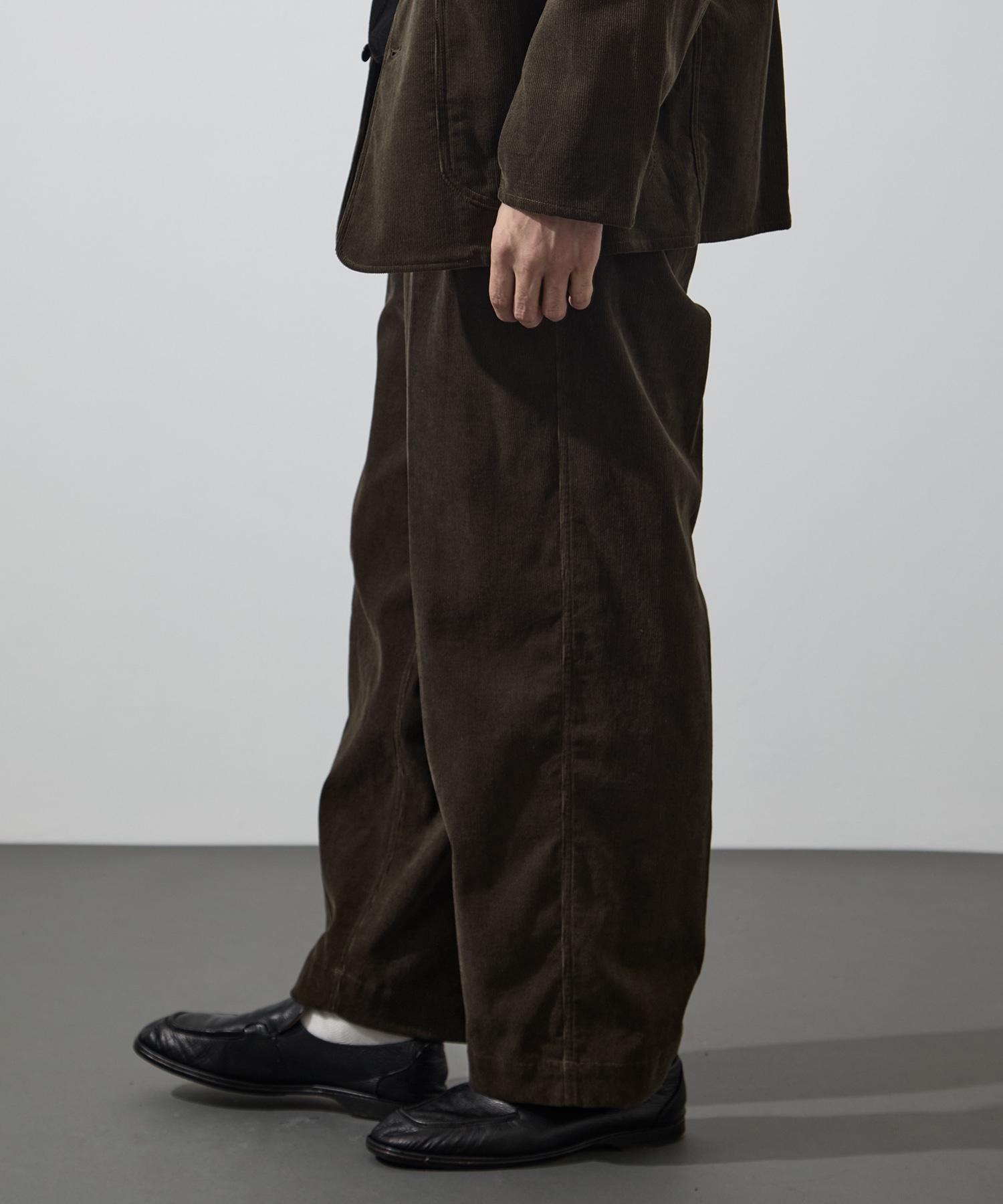 Corduroy Military Trousers blurhmsROOTSTOCK