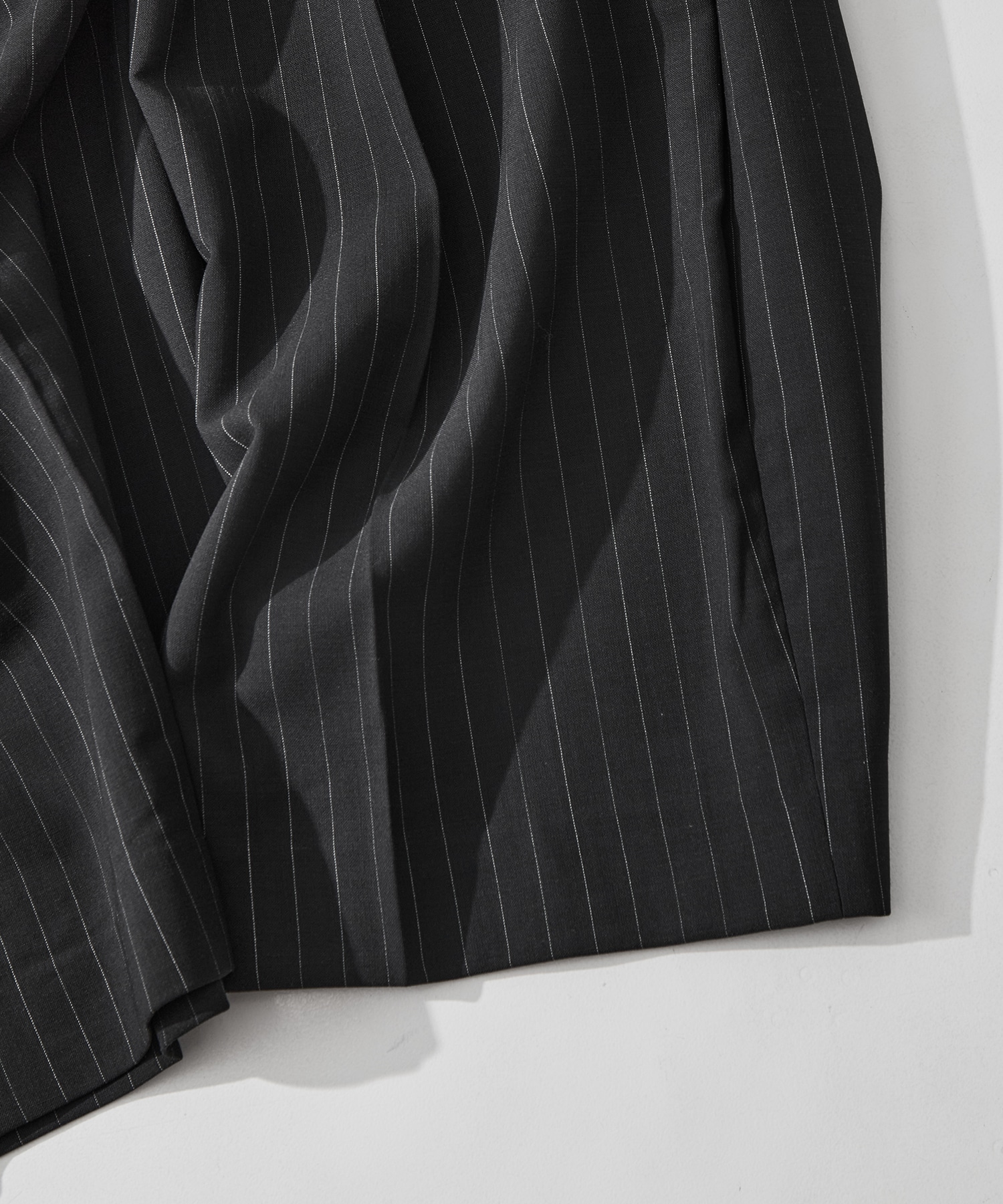 Pleats bonded wool pants KHOKI