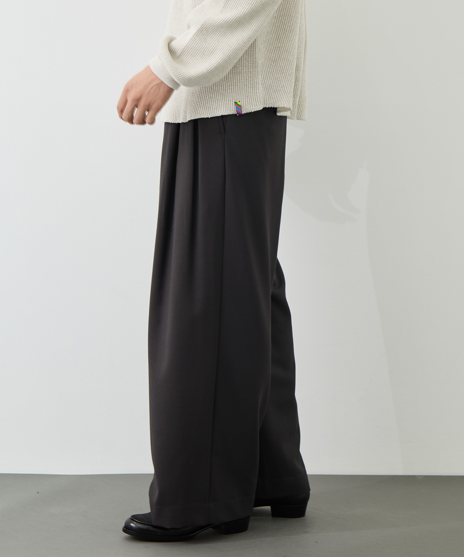 DOUBLE PLEATED BUGGY TROUSERS marka