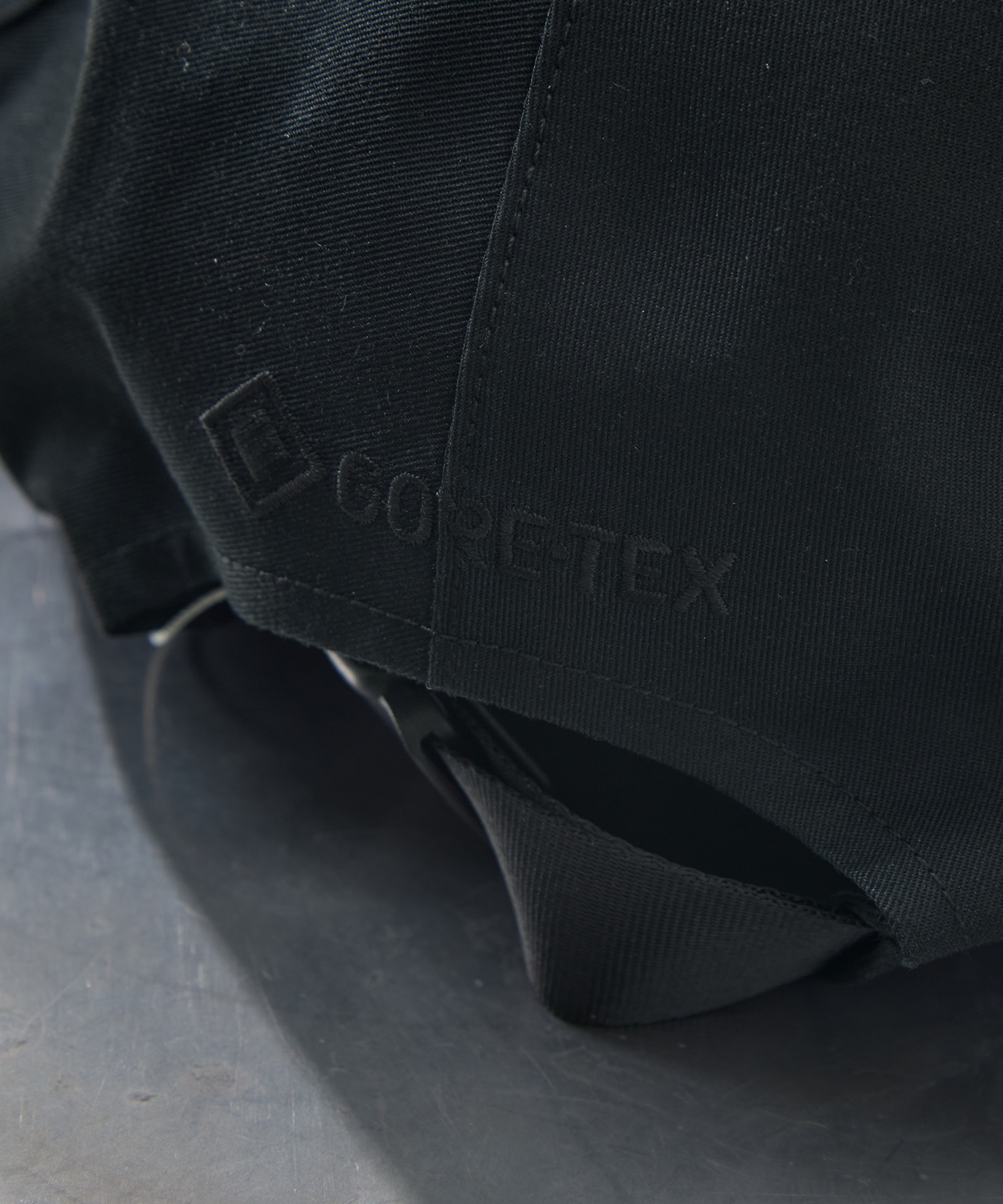 2L Cotton GORE TEX Cap nanamica