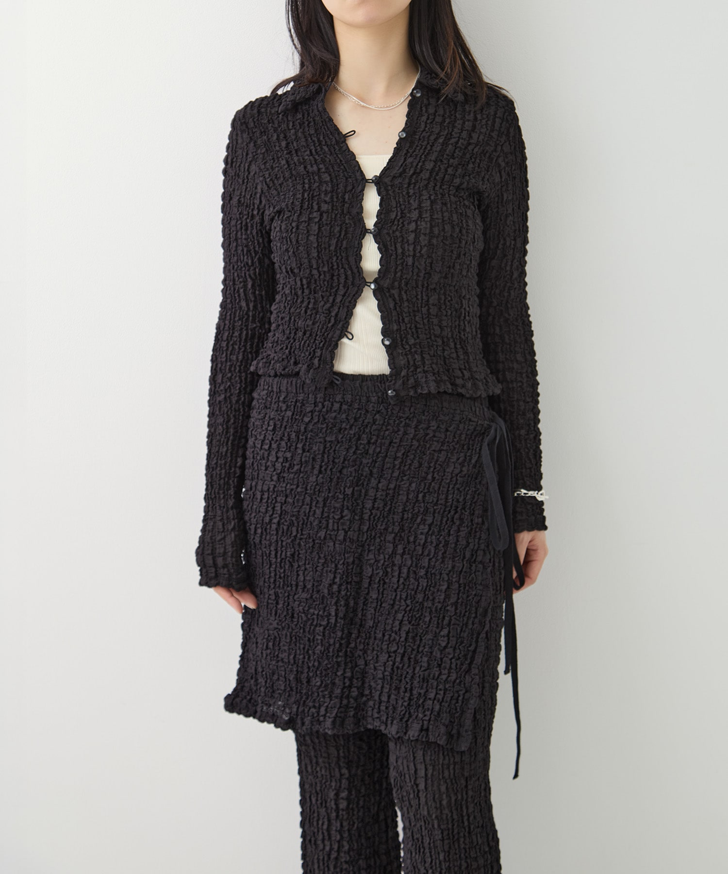 Shrink  Lace Cropped Shirt PHEENY