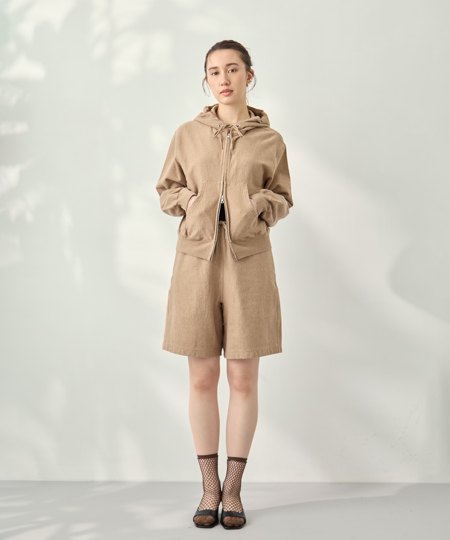 Thin-Sweat Shorts blurhmsROOTSTOCK