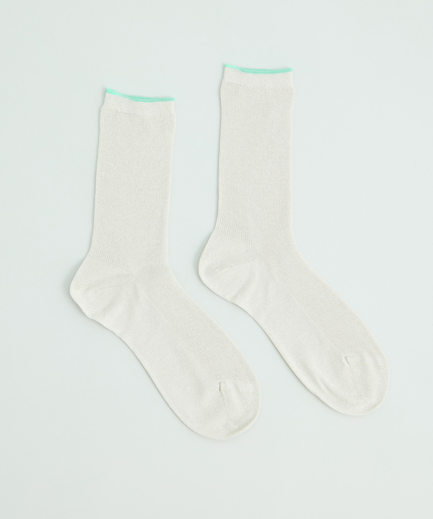 2 Pairs of Words - tiptoe gloss babaco