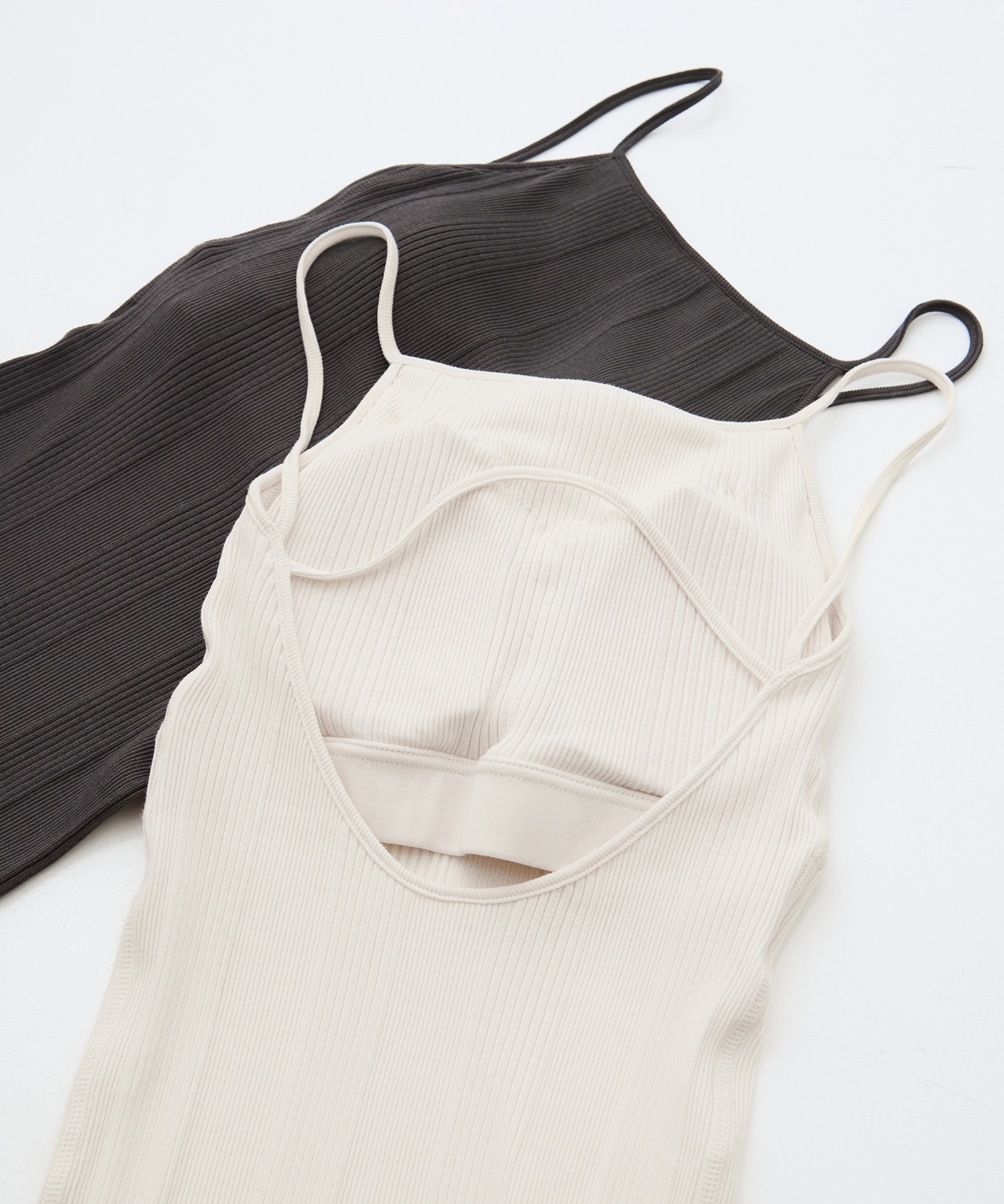 Random rib open back cami HAKUJI