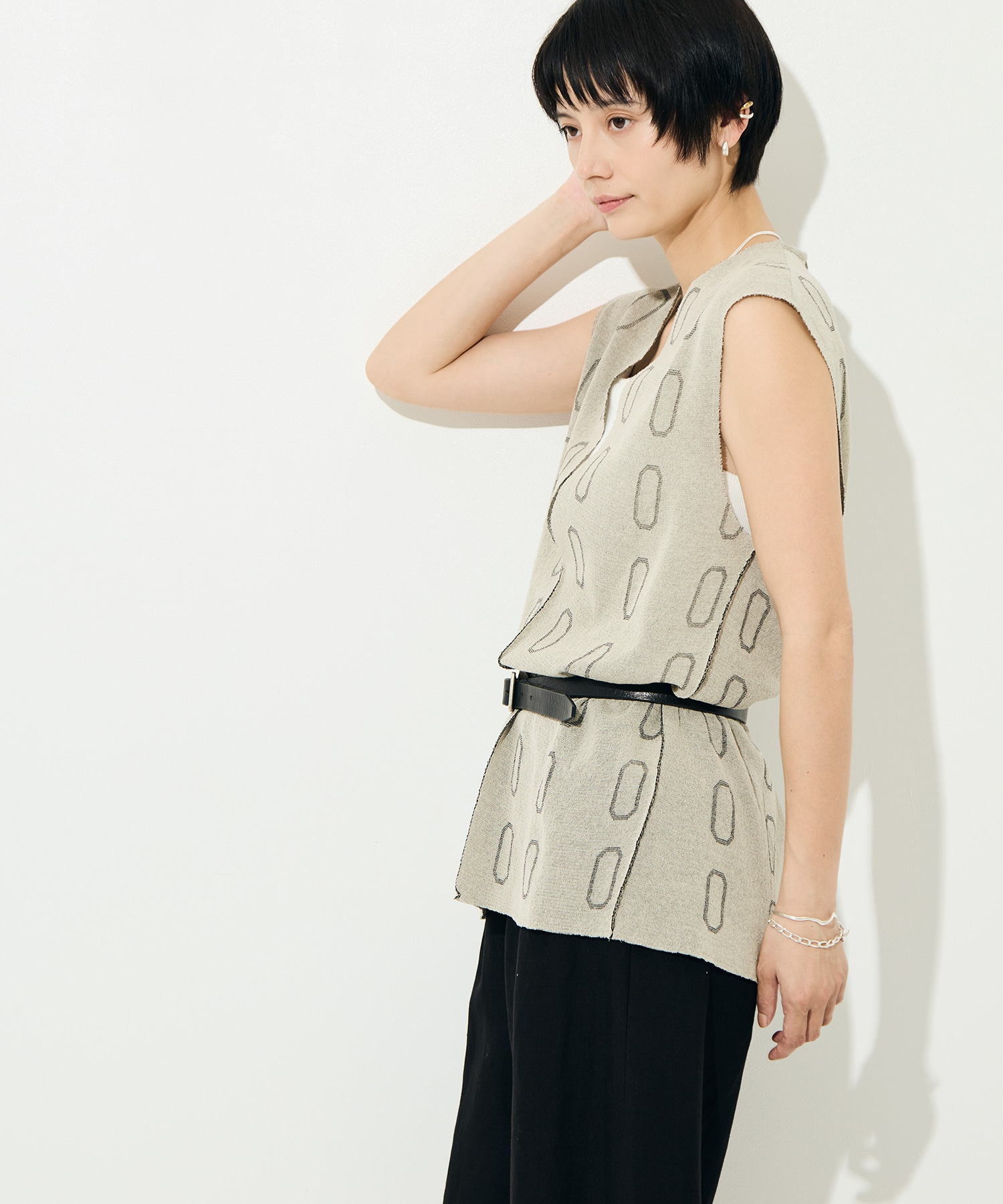 Dry Sheer Milano Knit vest WRAPINKNOT