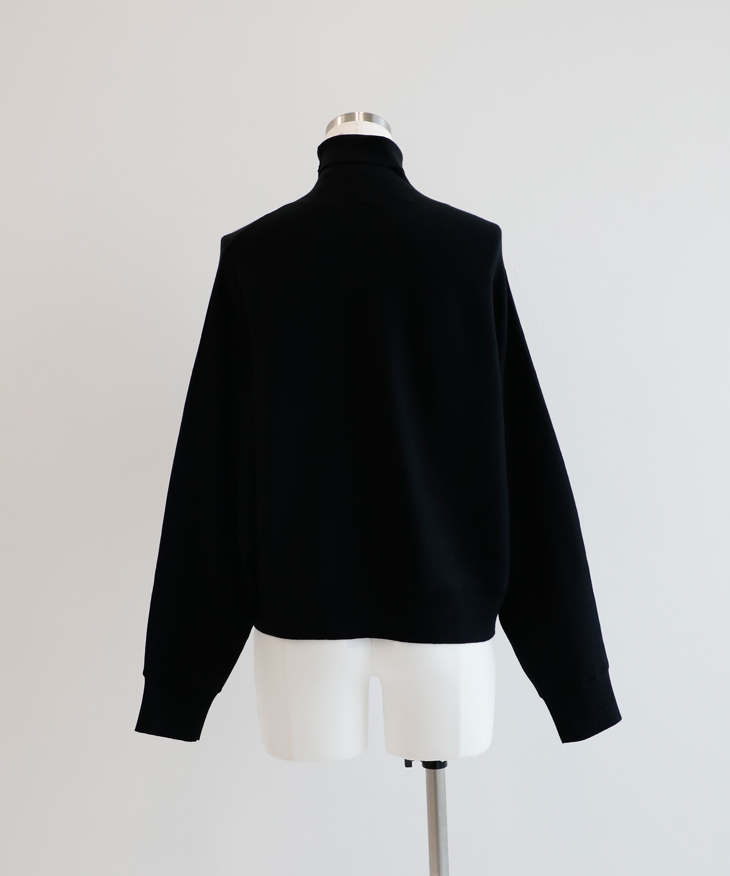 Wool Silk Turtle Knit IIROT