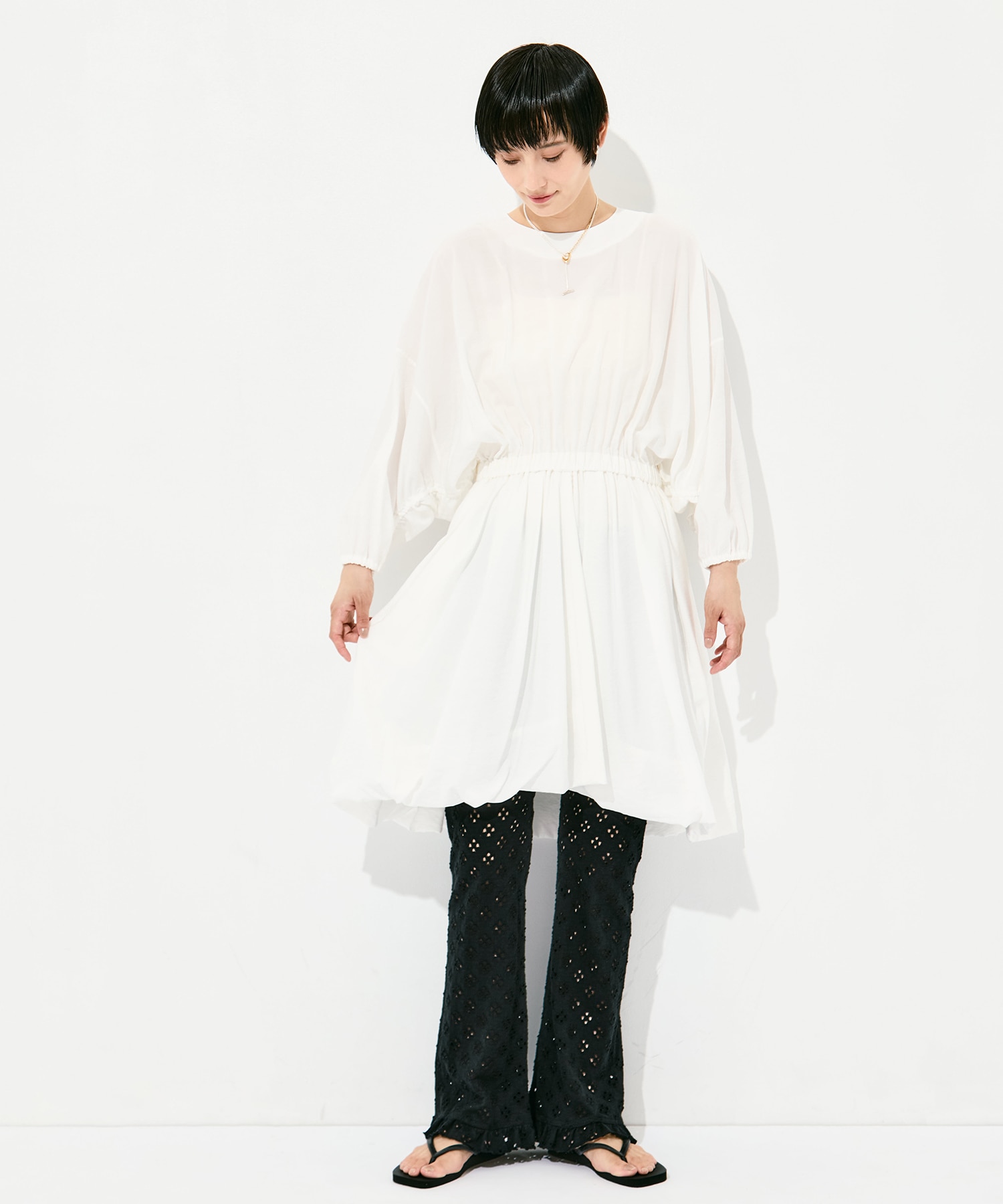 Frill Pant - Cutwork RhodolirioN