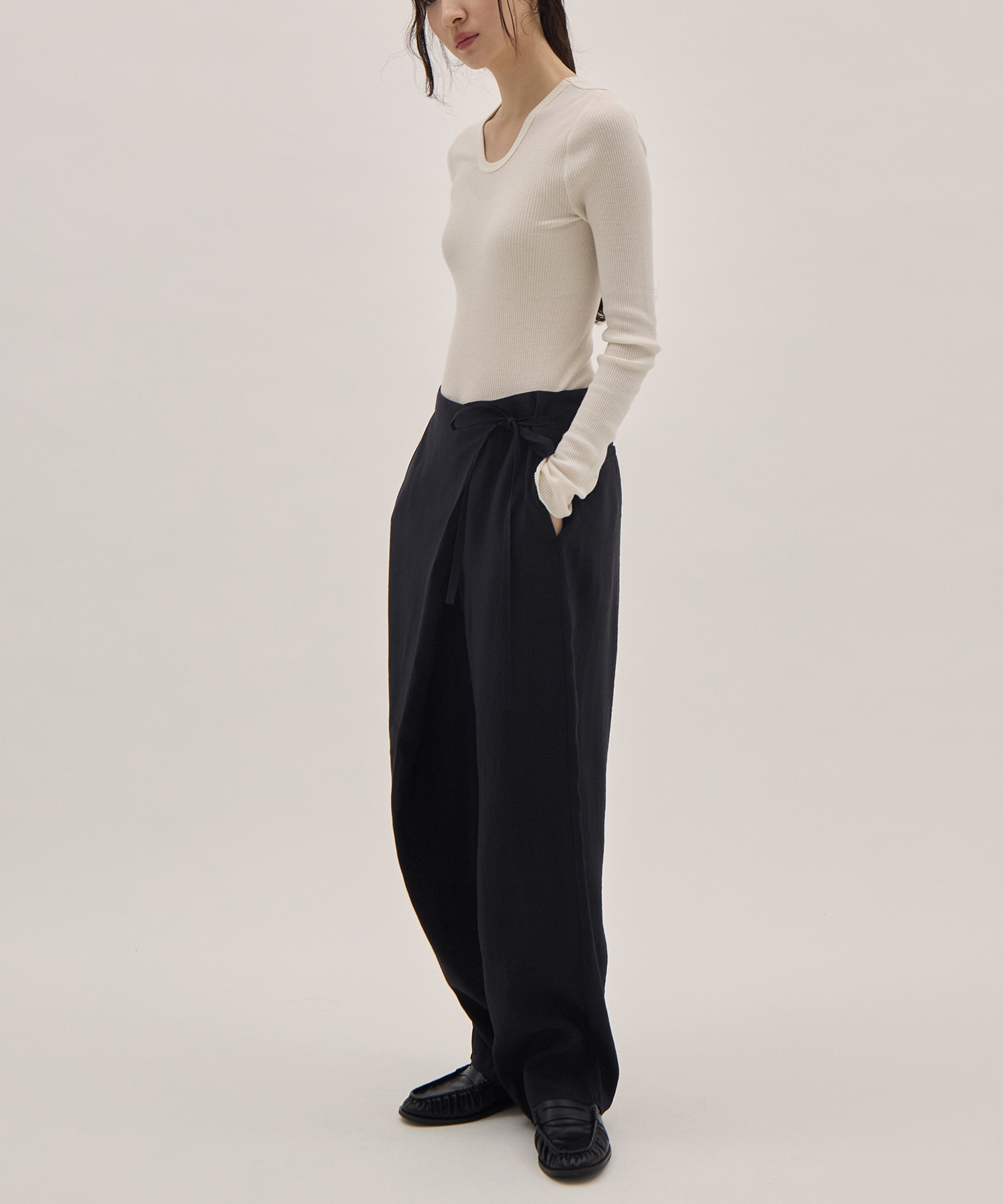 RAYON-POLYESTER BROAD TROUSERS YLEVE