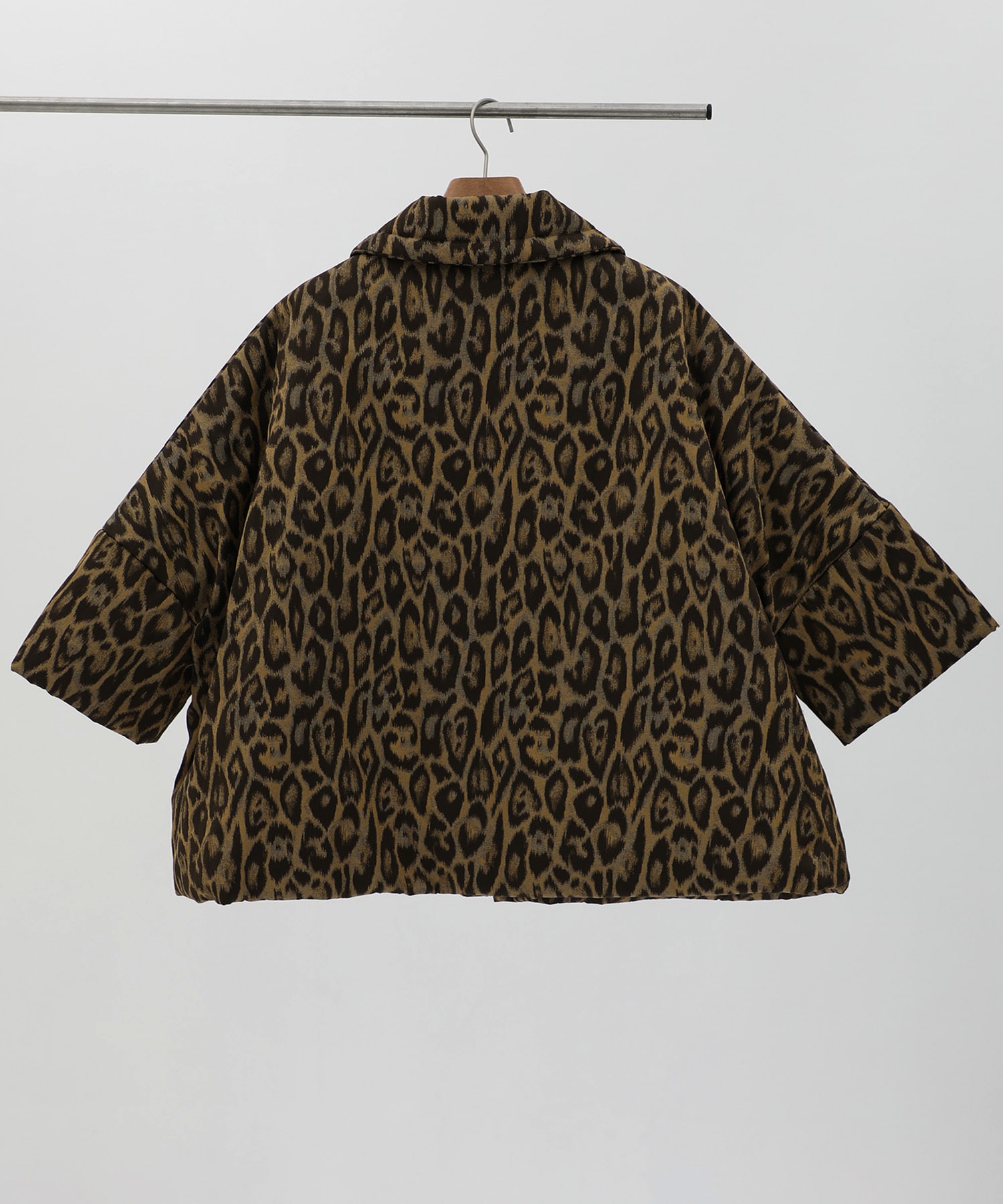 JACQUARD LEOPARD BATTING CT TOURNON.