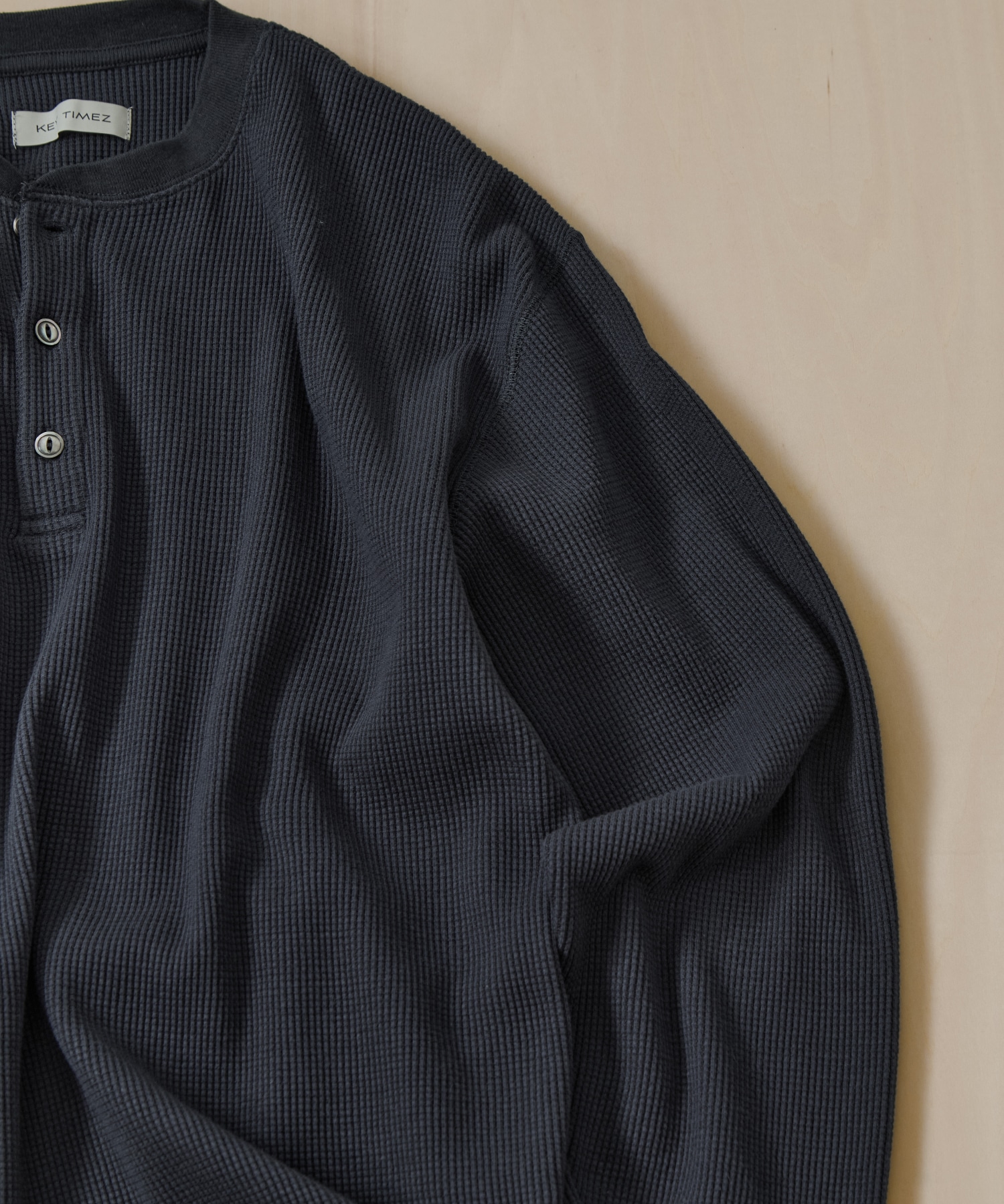 ソフトワッフルヘンリーTee L/S KEY TIMEZ