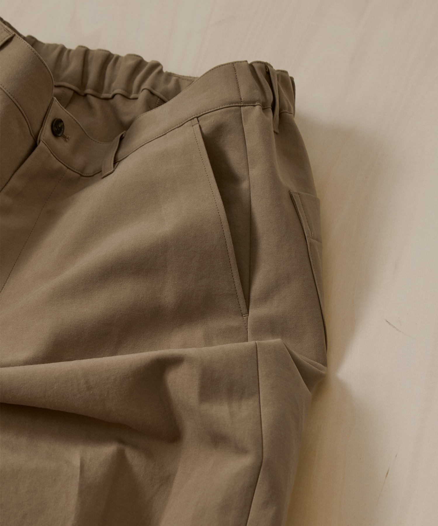 バルキーダンプバルーンパンツ KEY TIMEZ