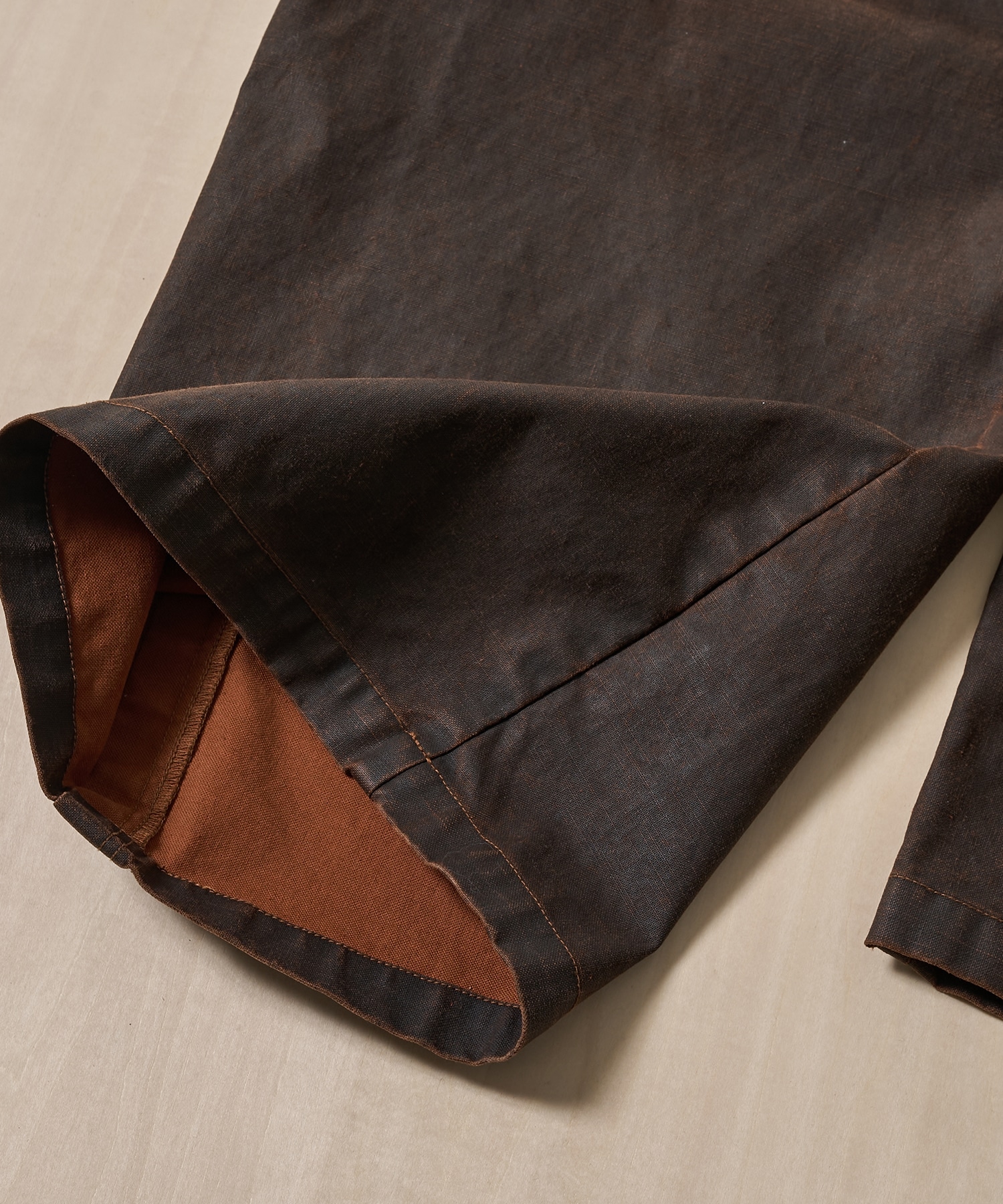 Coating Cotton 1pleated Backer Pants YOKE