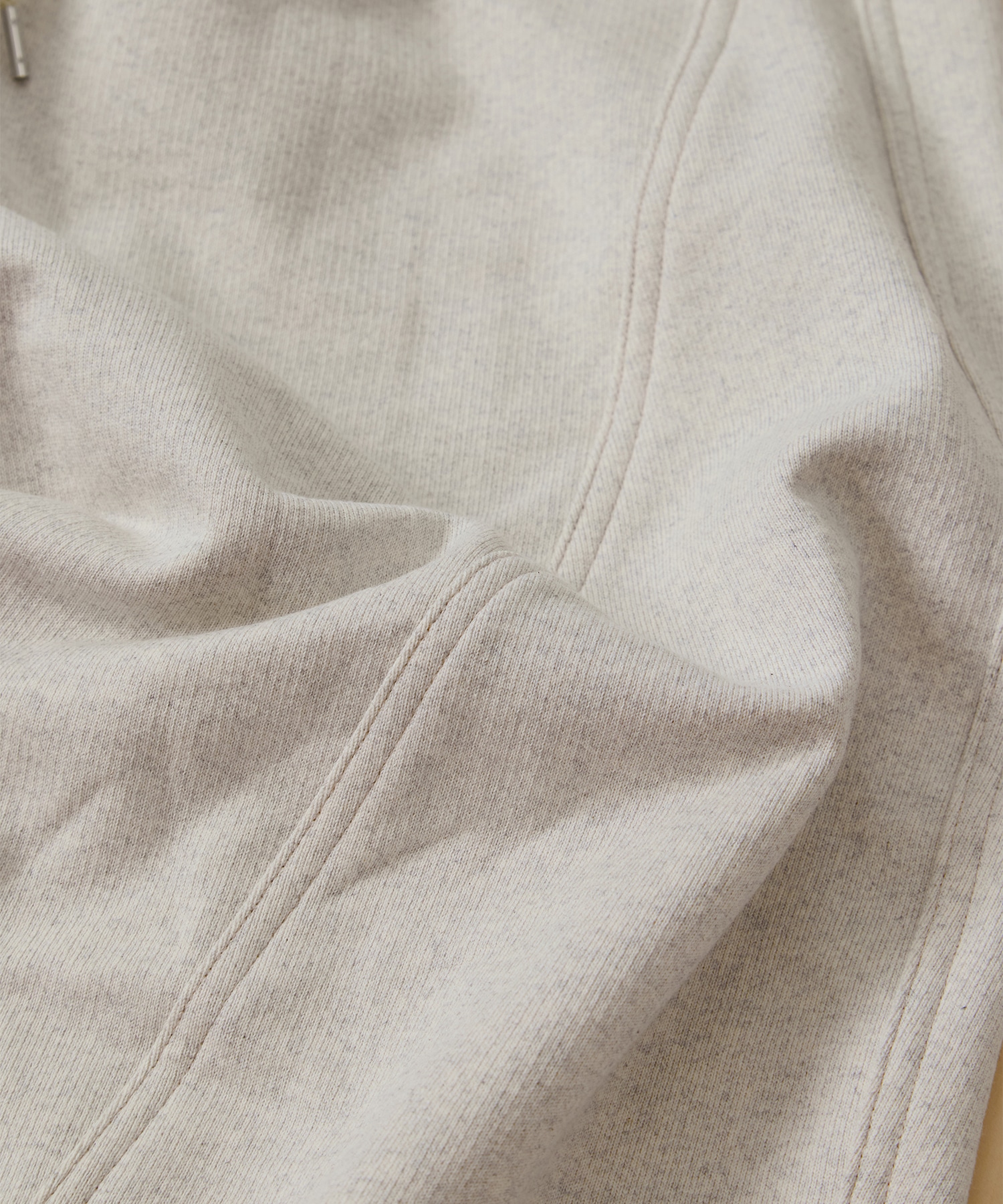 3D Cutting Sweat Pants KHOKI