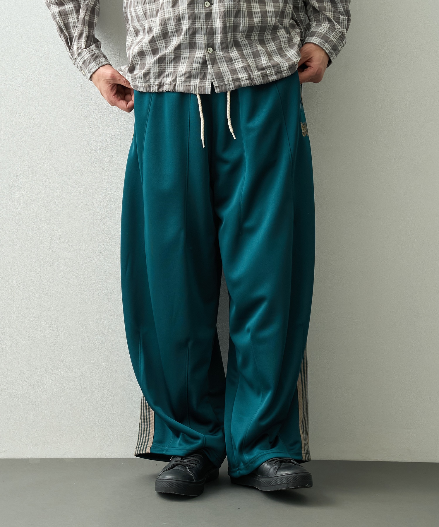 H.D. Track Pant - Poly Smooth Needles