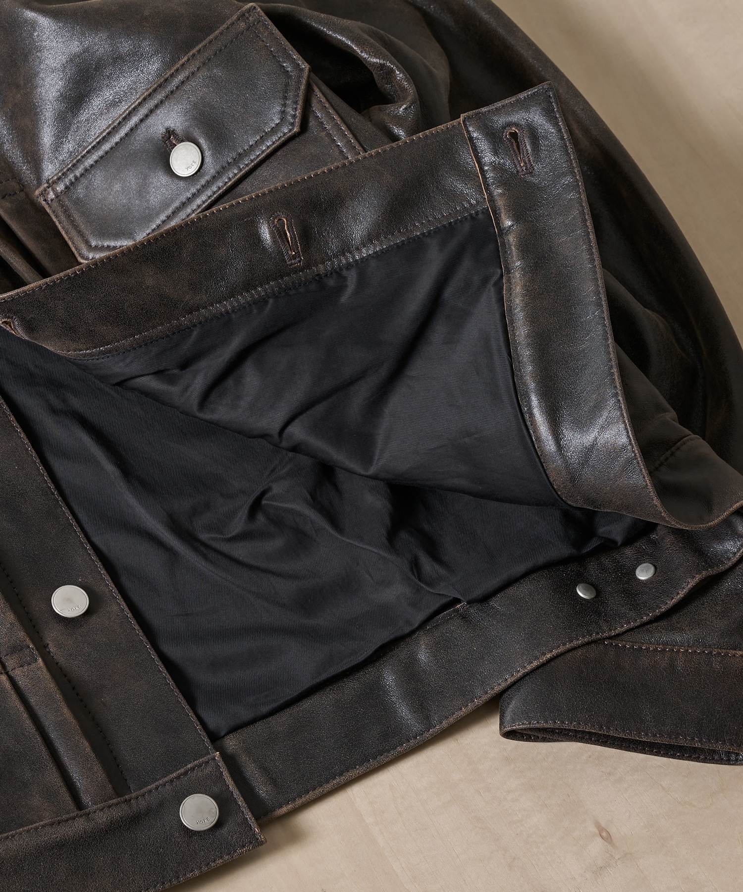 Cracked Leather Trucker Jacket YOKE