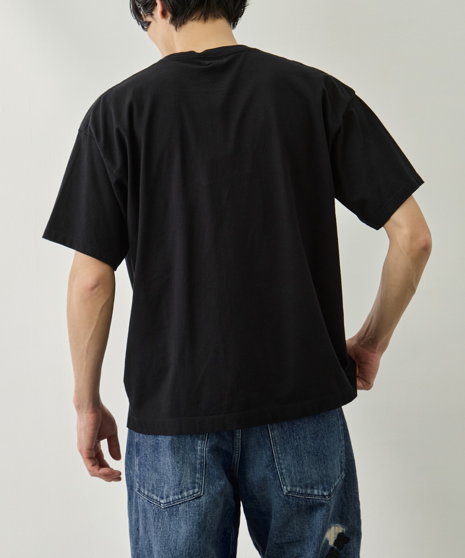 Abstract Embroited T-shirt YOKE