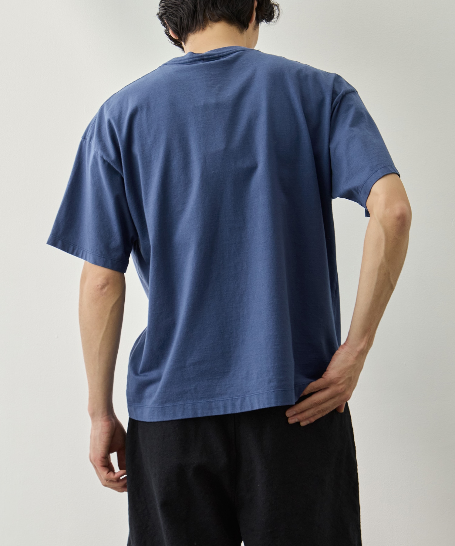 Abstract Embroited T-shirt YOKE