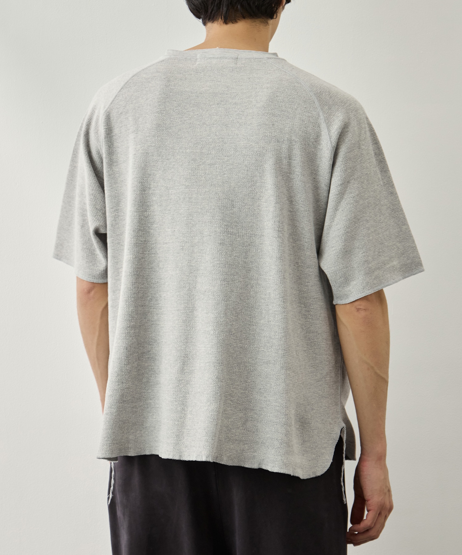 WタックラグランヘンリーネックT REMI RELIEF