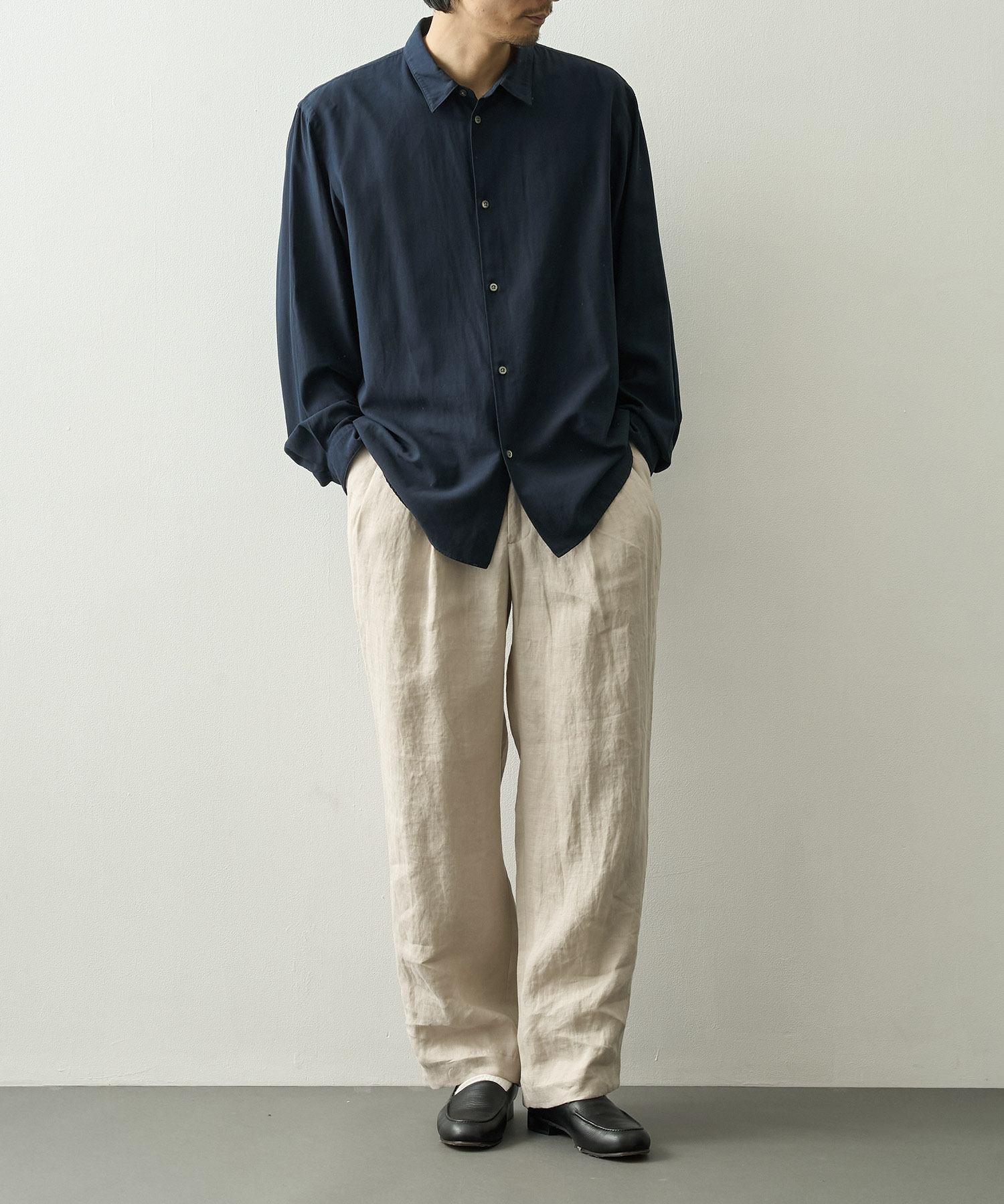 DOUBLE PLEATED EASY TROUSERS MARKAWARE