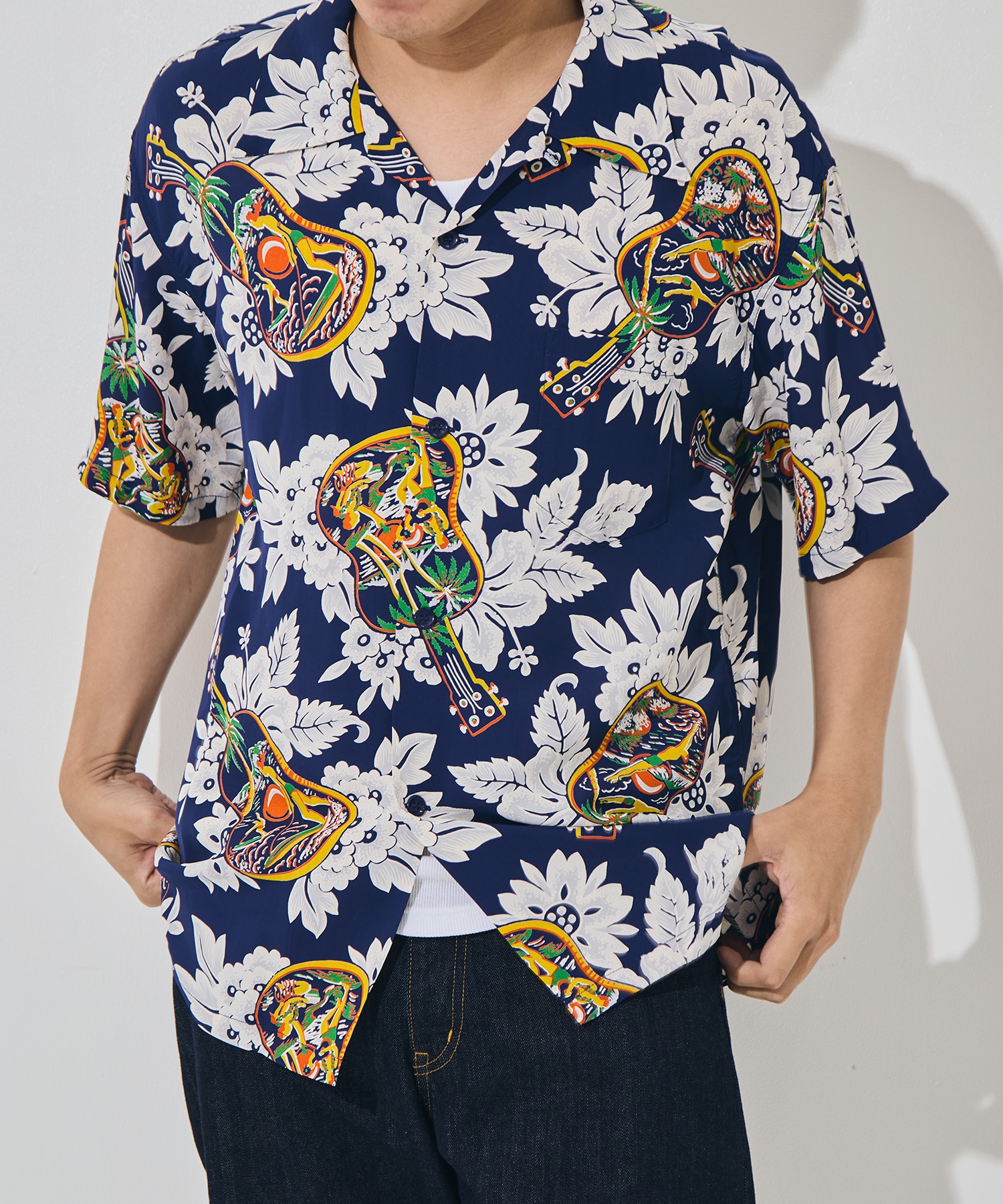 UKULELE MELODYS/S RAYON HAWAIIAN SHIRT SUN SURF