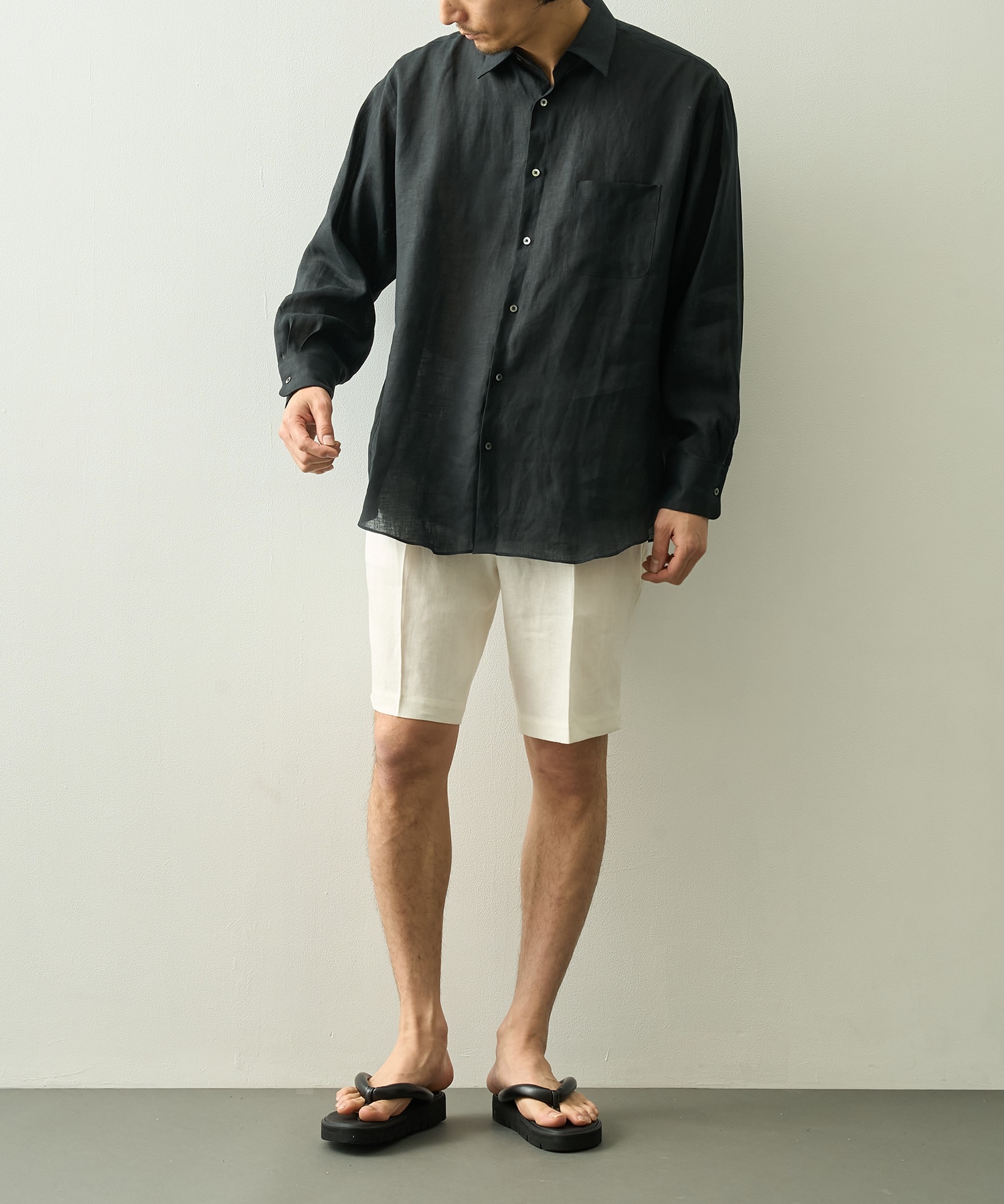 LINEN ONE TUCK SHORTS FUJI