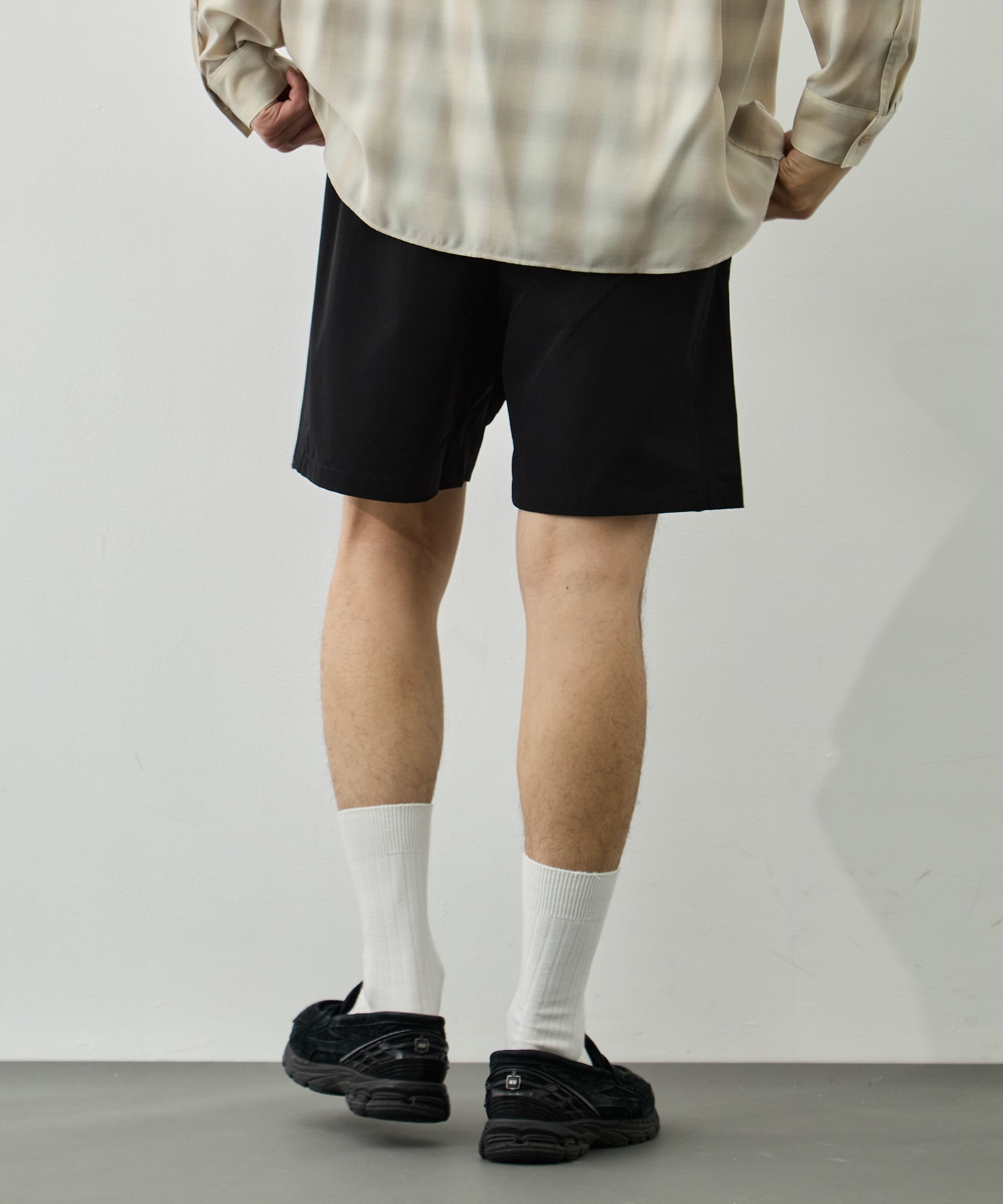 EMBROIDERD LOGO STRECH  NYLON EASY  SHORTS CITY COUNTRY CITY