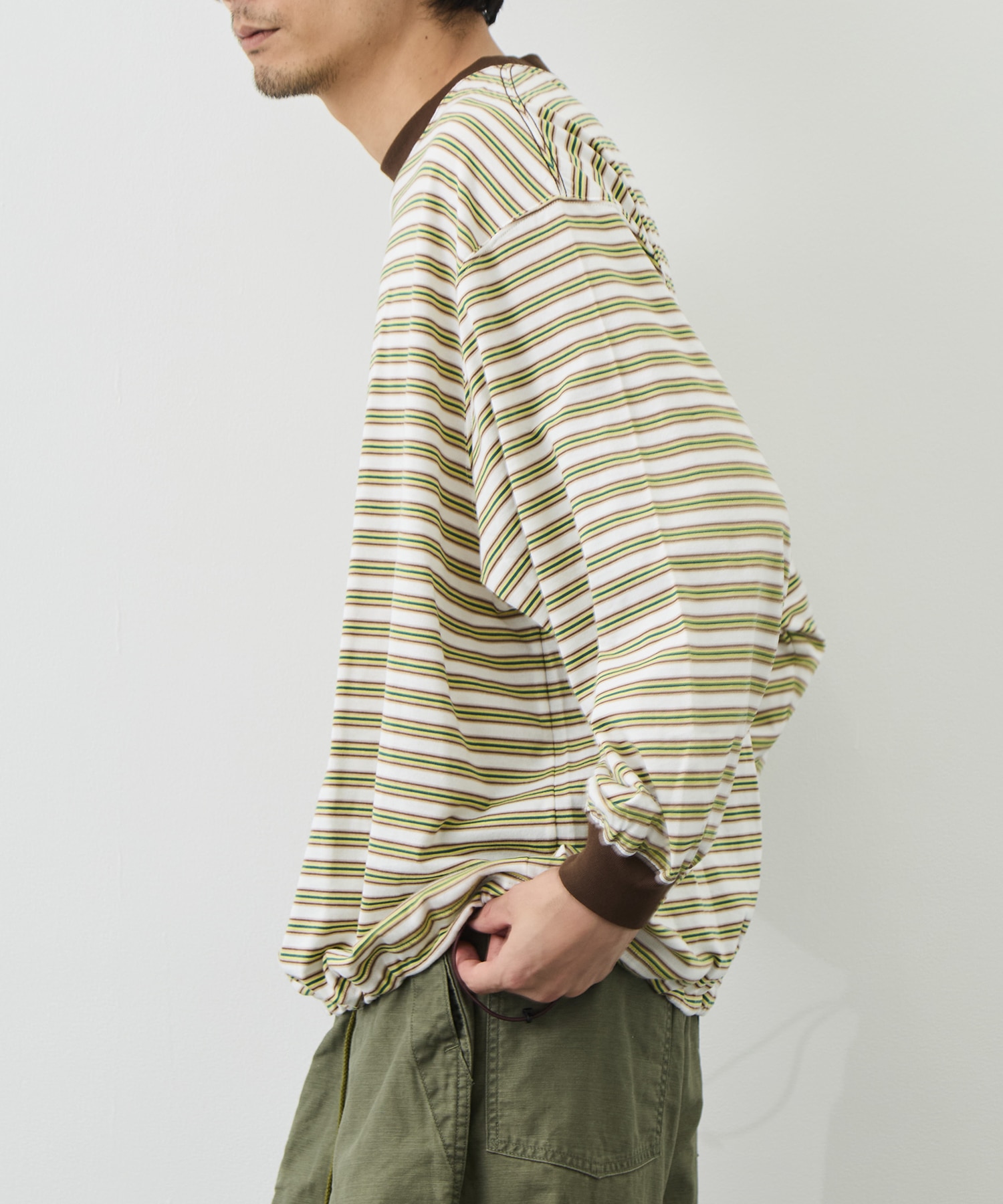 Balloon Border Long-sleeve T-Shirt is-ness
