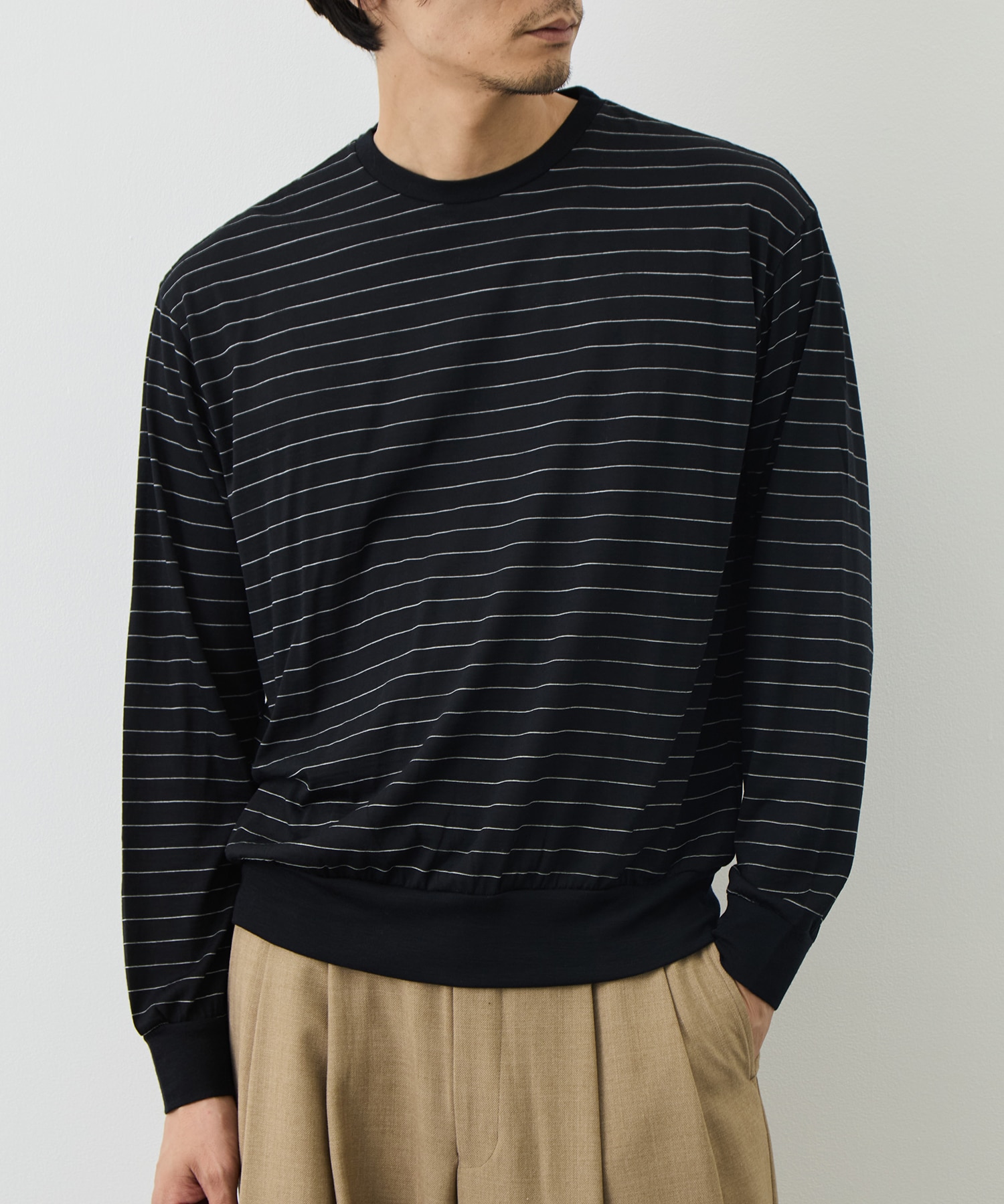 CREW NECK L/S TEE marka