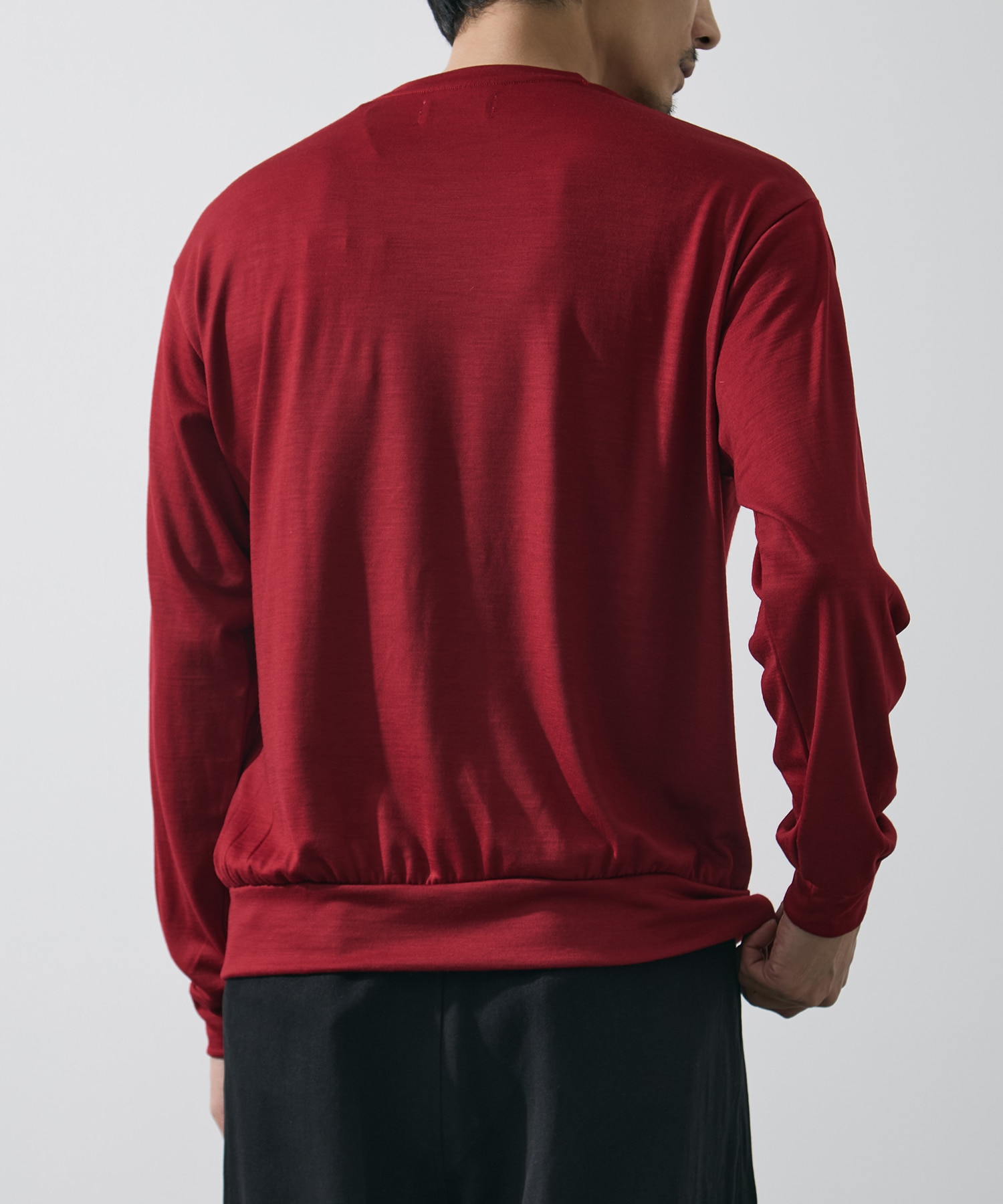 CREW NECK L/S TEE marka