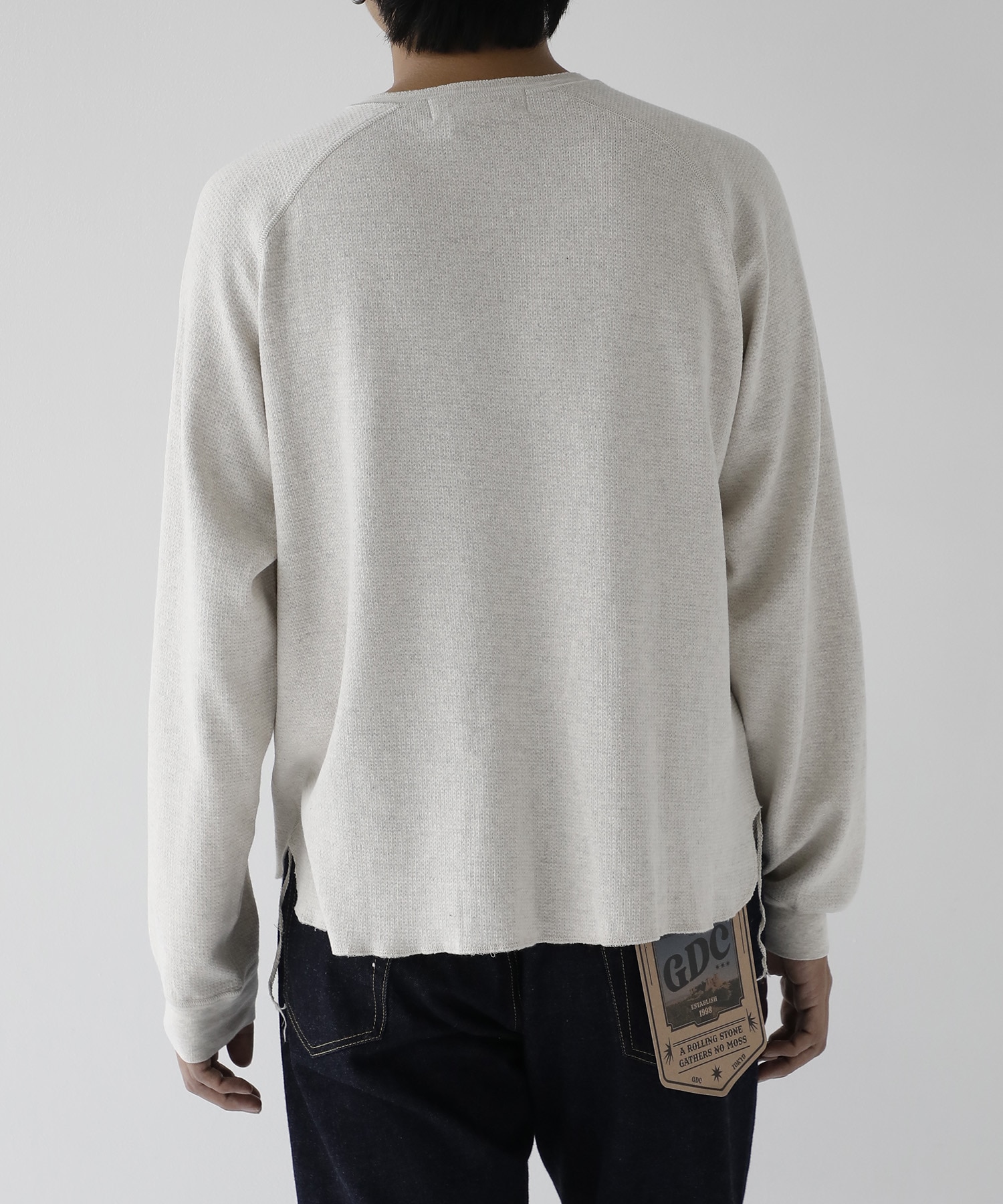 WタックラグランヘンリーネックロンT REMI RELIEF