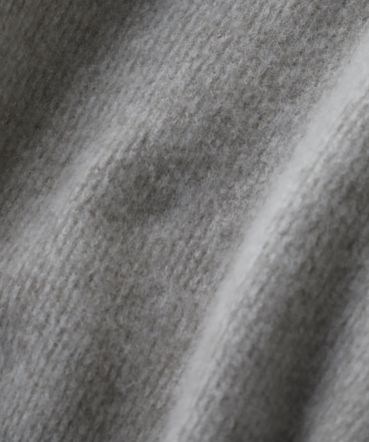 CASHMERE FOX CREW NECK BATONER
