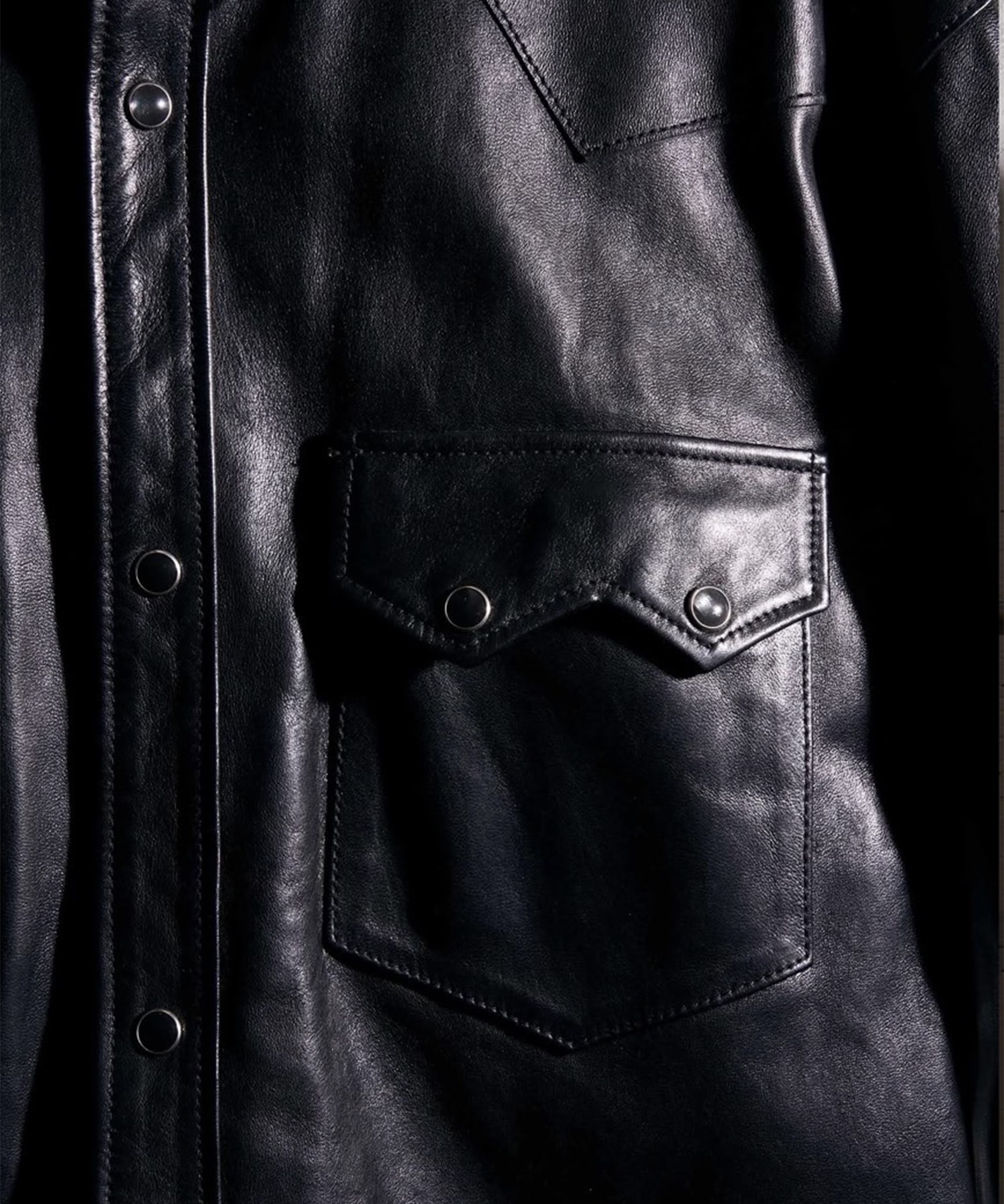 HORSE LEATHER SHIRT VINTAGE W MASSES