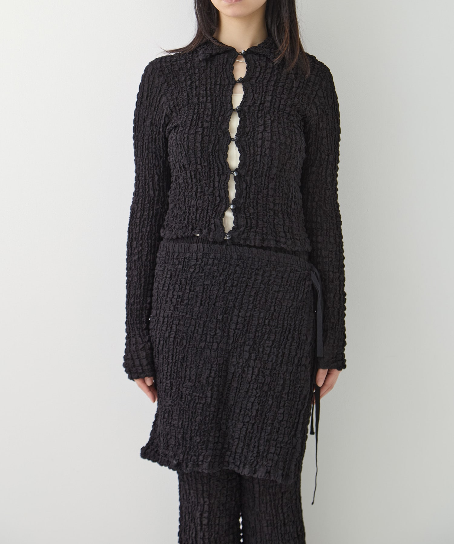 Shrink  Lace Cropped Shirt PHEENY