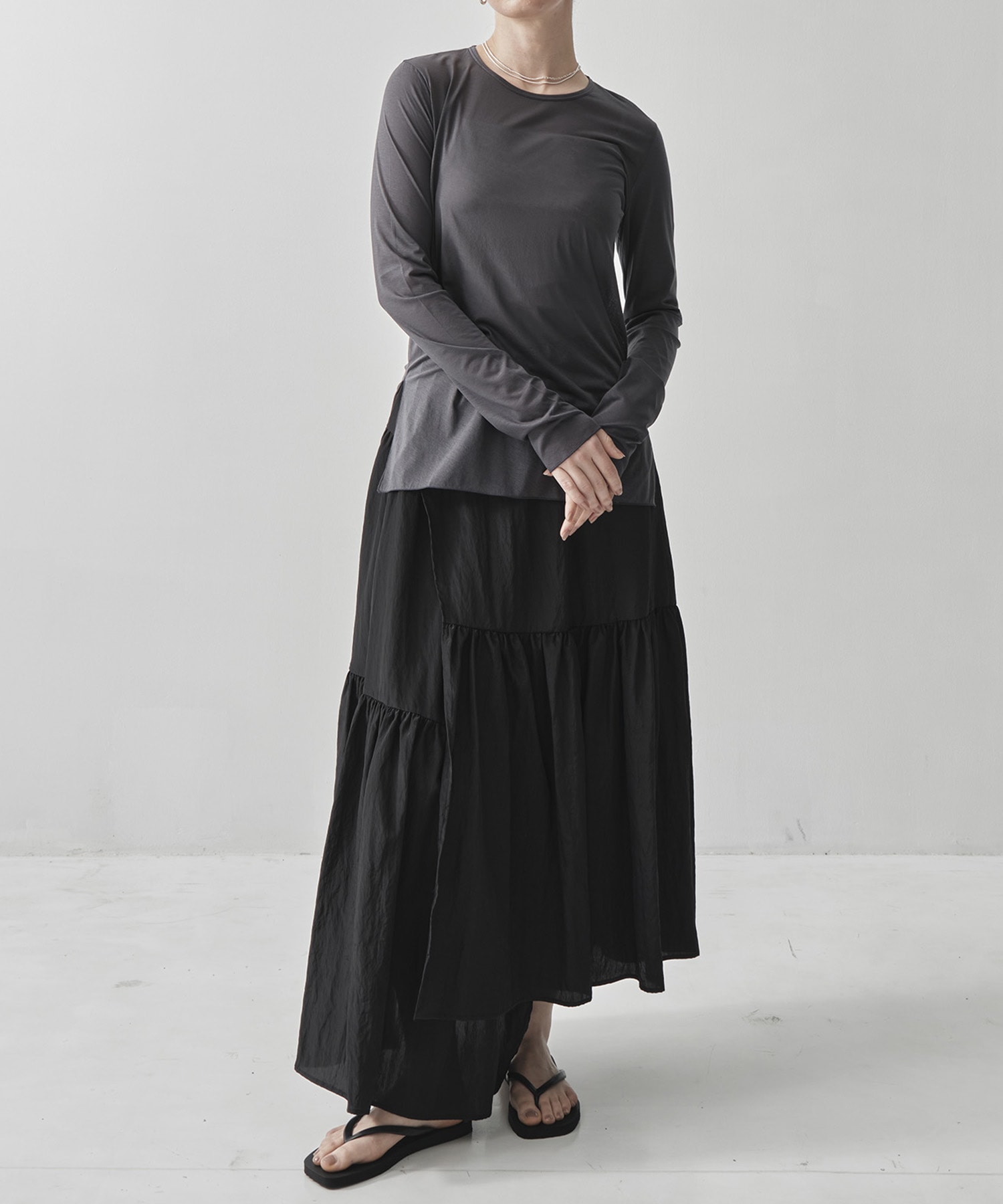 Side Slit Crew Neck Long Sleeve T GOOD PEOPLE GOOD STITCHING GOOD PRODUCT
