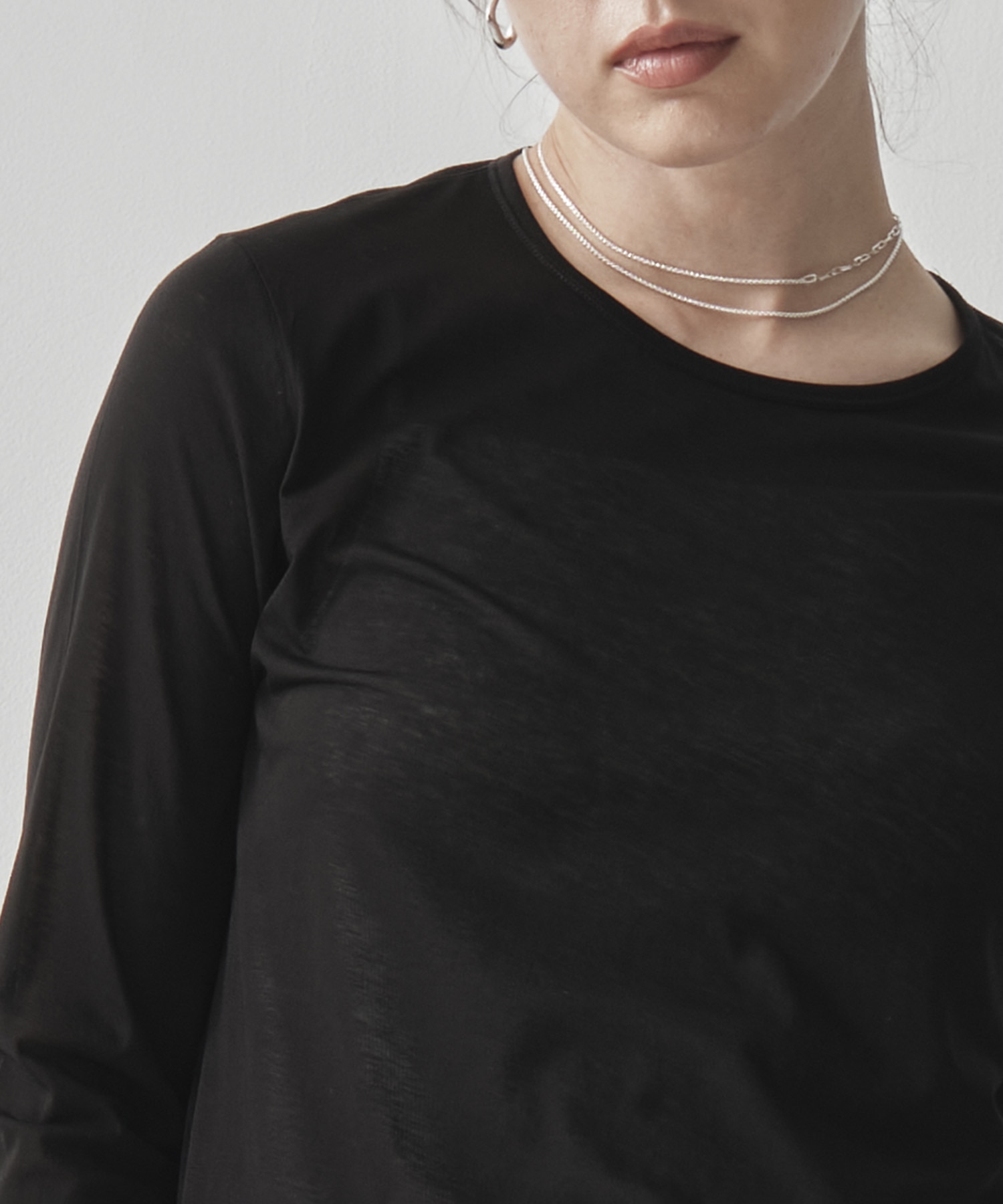 Side Slit Crew Neck Long Sleeve T GOOD PEOPLE GOOD STITCHING GOOD PRODUCT