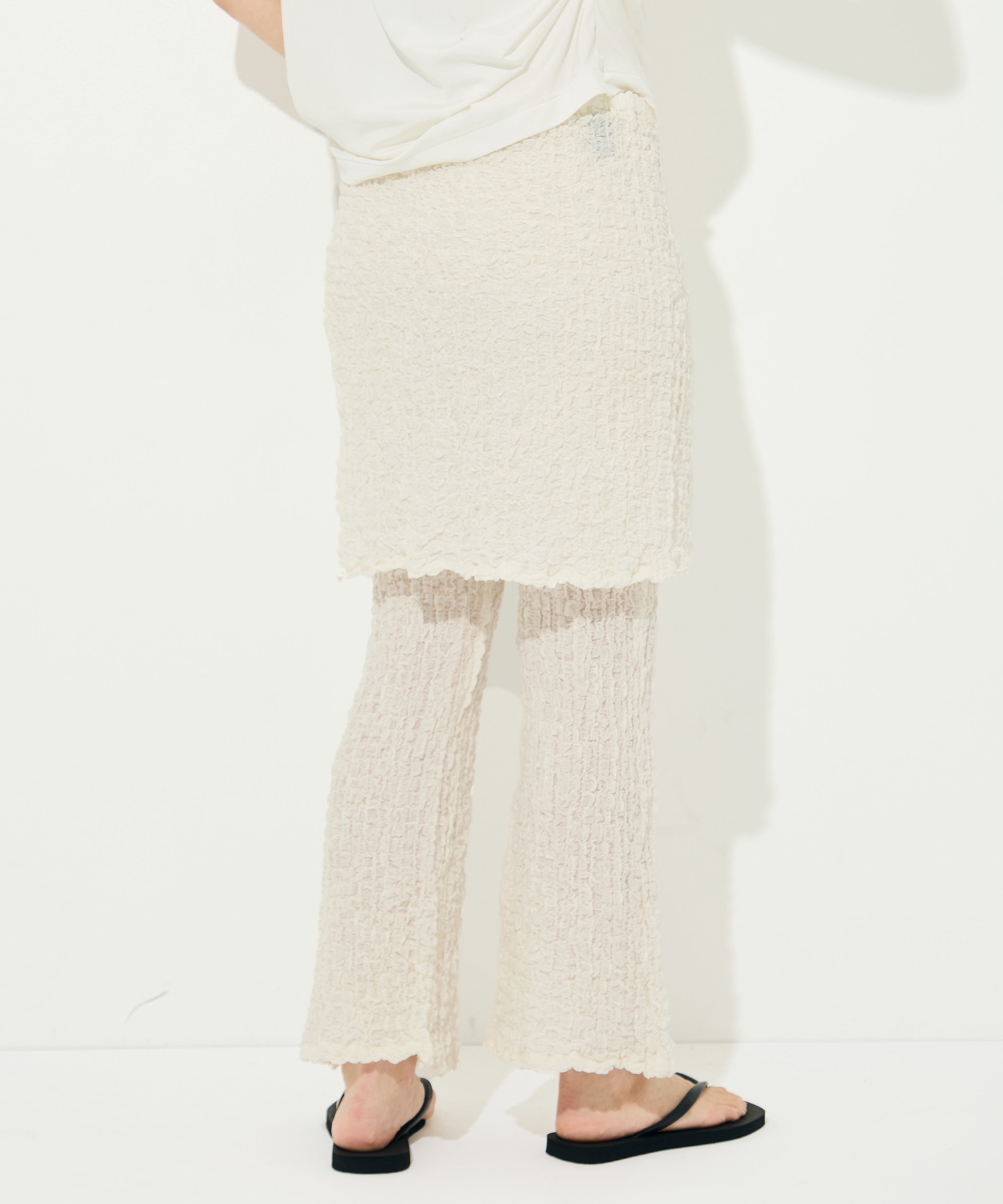 Shrink Lace Apron-Layered Flare Pants PHEENY