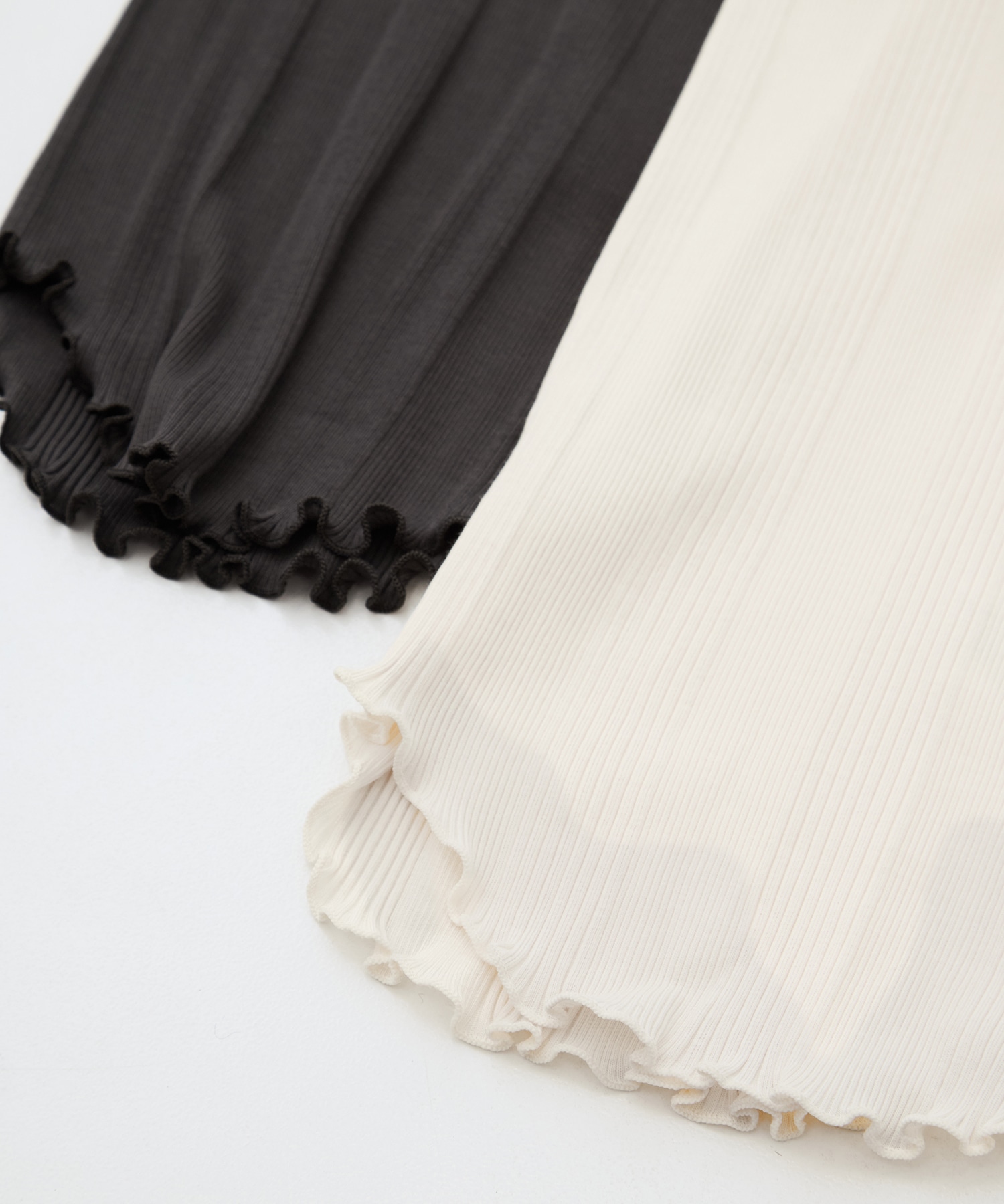 Random rib open back cami HAKUJI