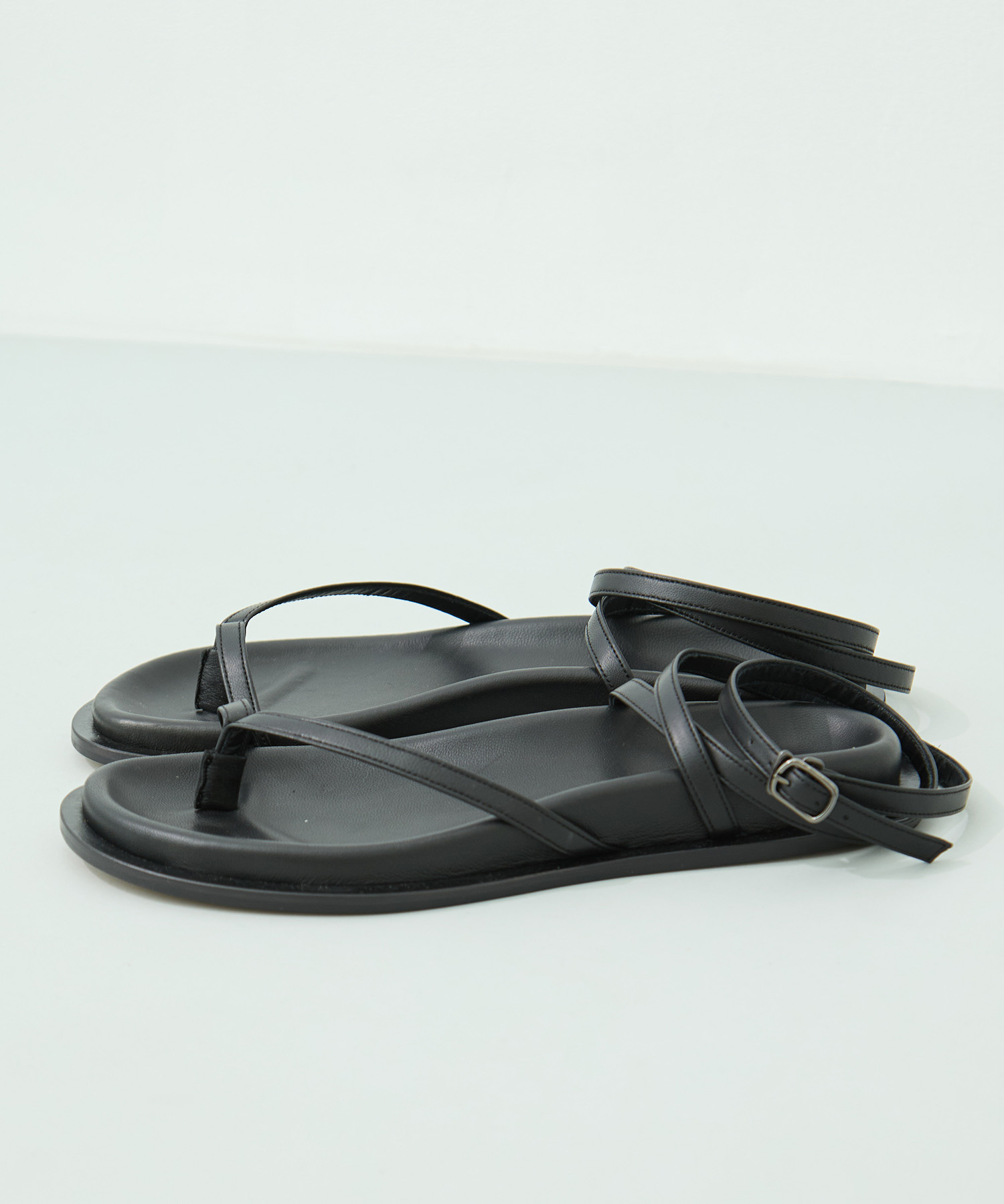 lether hold thumb sandal IIROT
