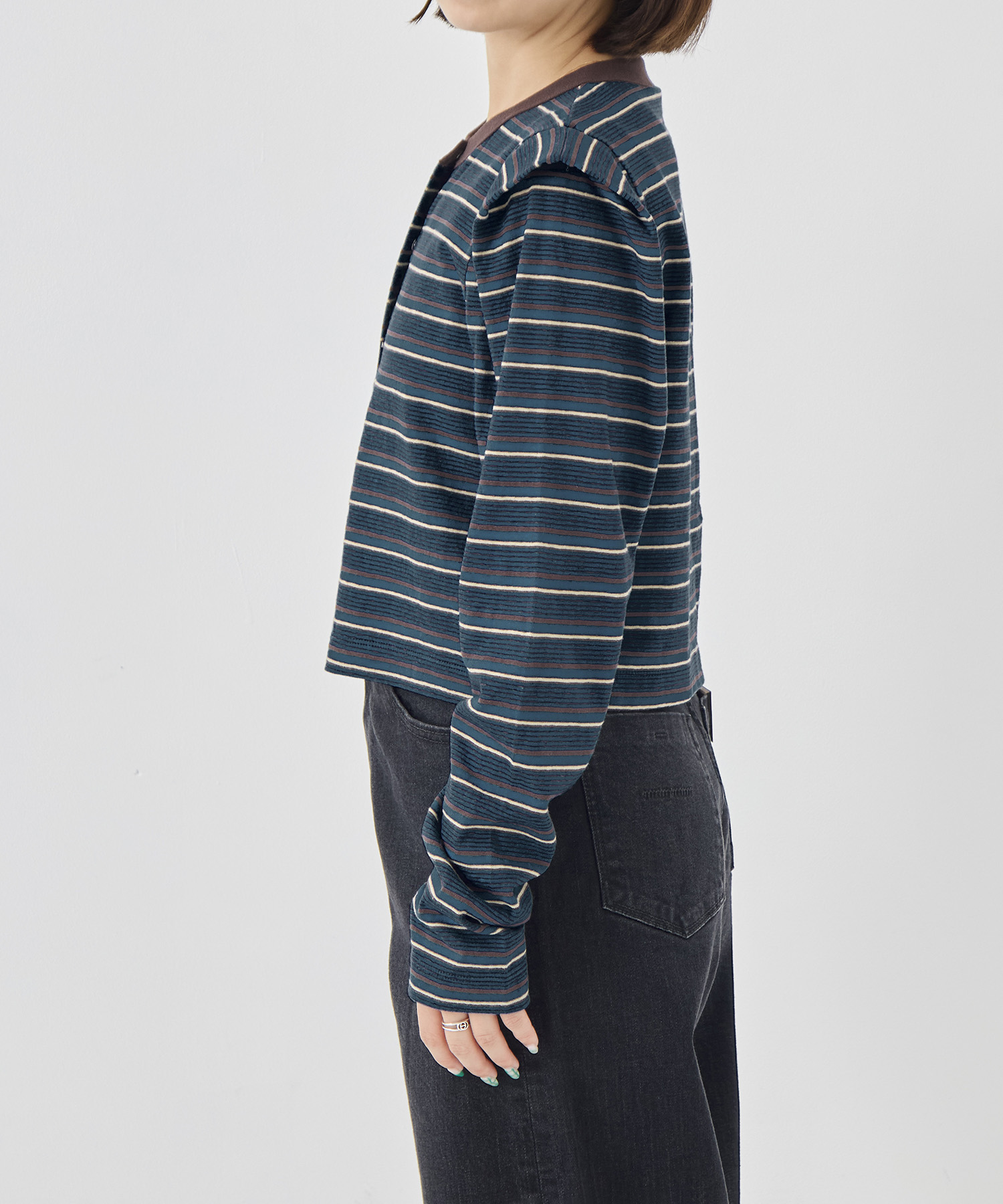 Multi-Border Tucked Shoulder Cardigan PHEENY