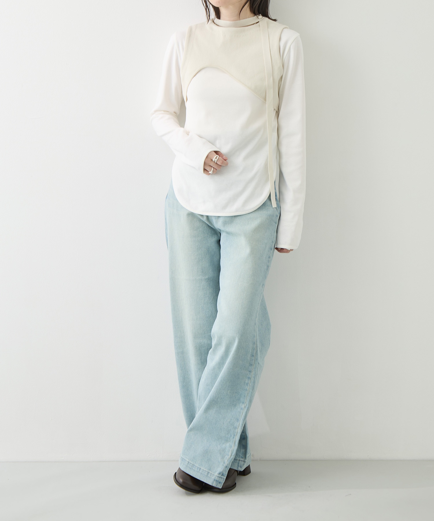 CURVED HEM KNIT TOPS TAN