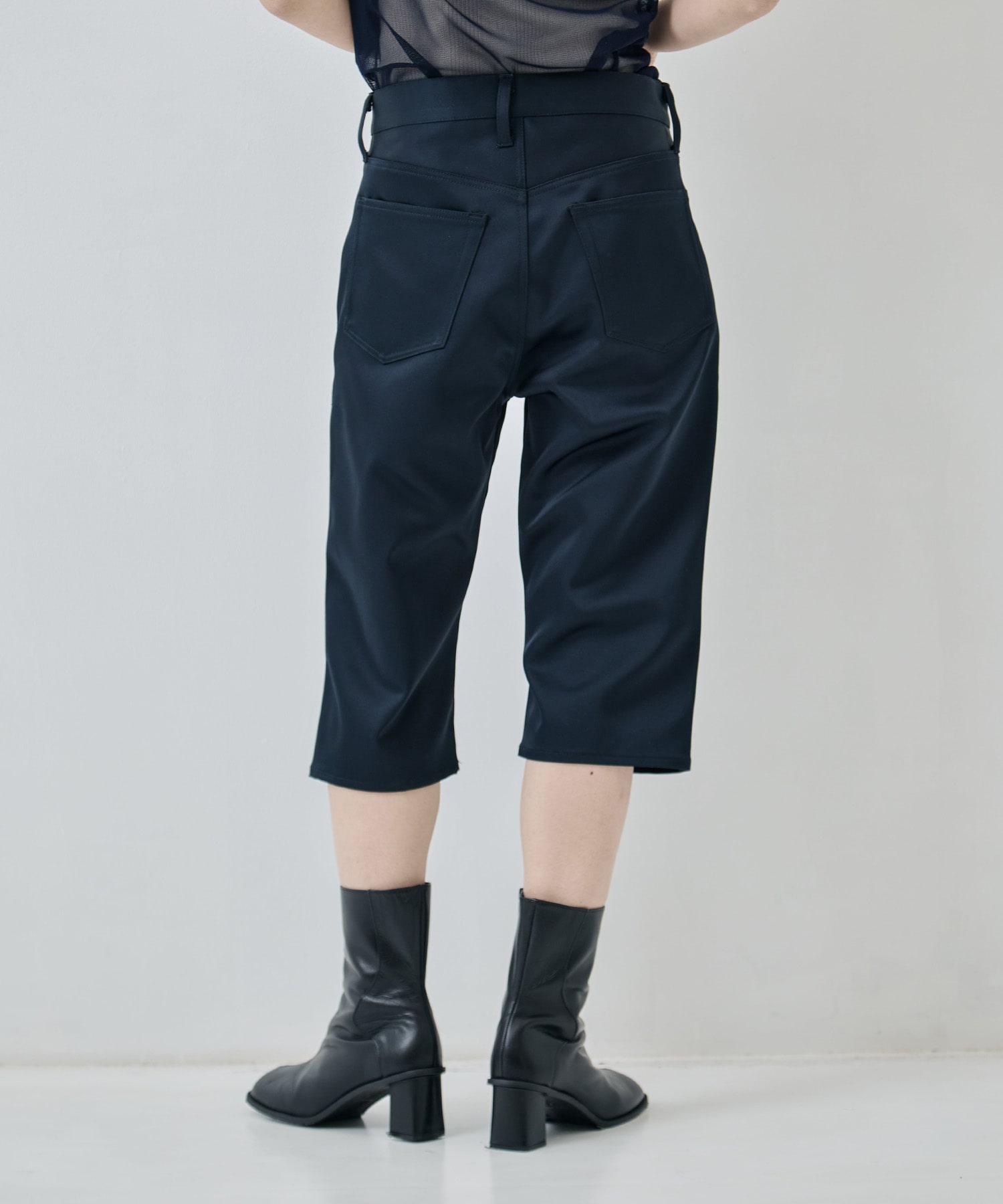 ACETATE SATIN 5 POCKET CAPRI PANTS JANE SMITH