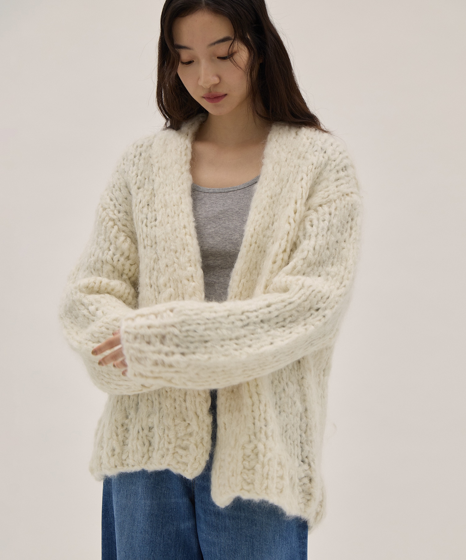 HAND KNIT CARDIGAN ATON